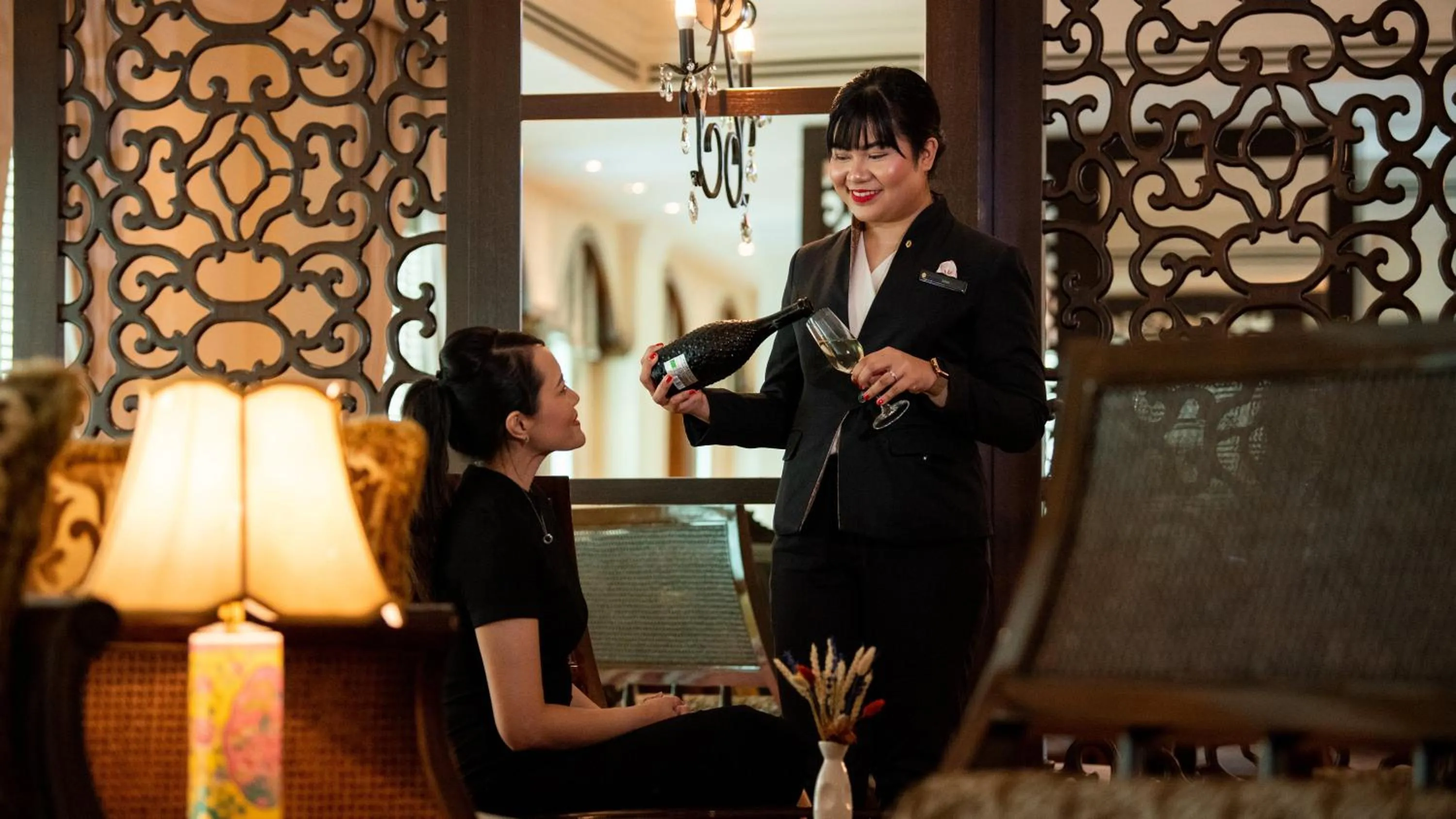 Photo of the whole room in InterContinental Singapore by IHG