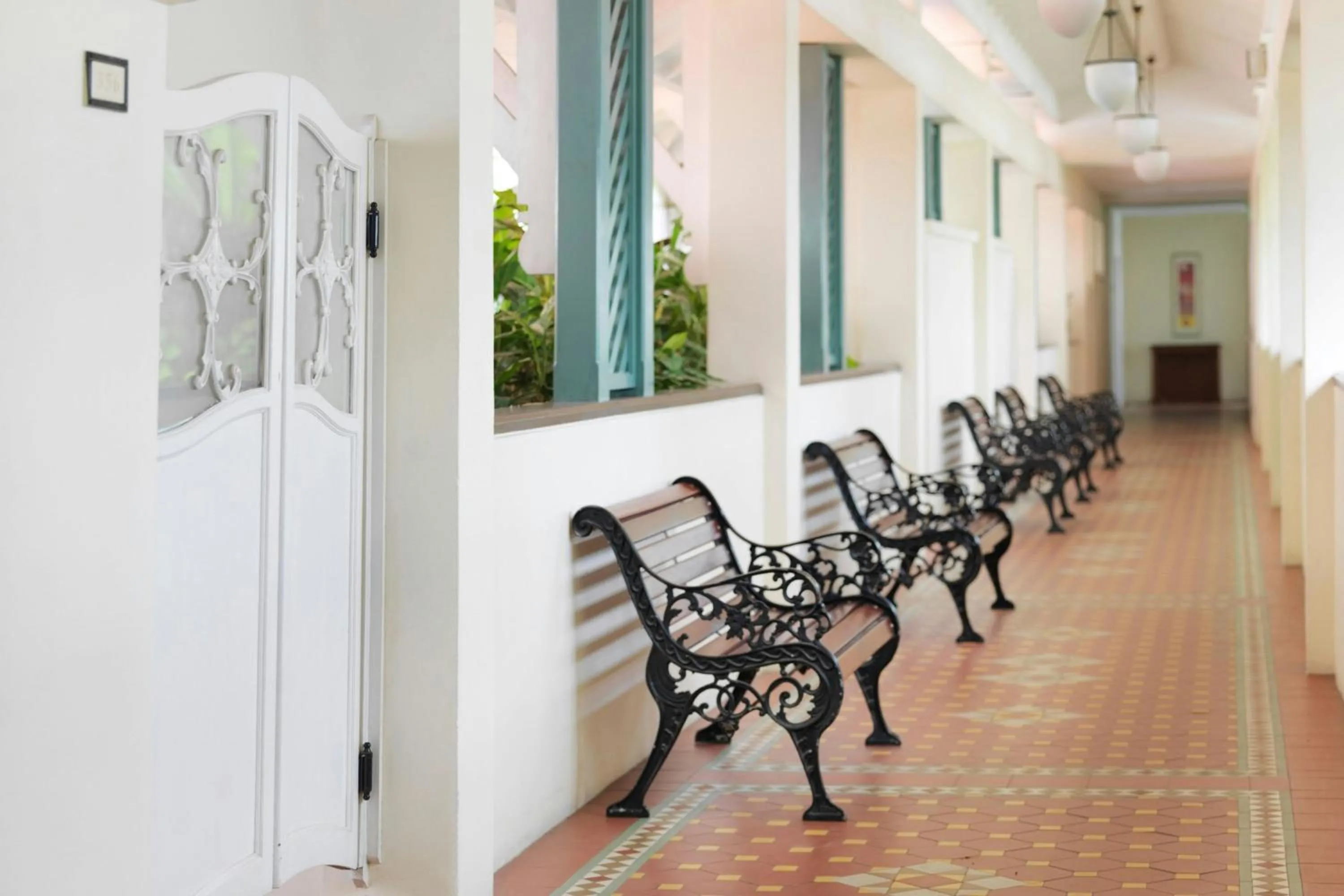 Photo of the whole room in Frasers House, a Luxury Collection Hotel, Singapore