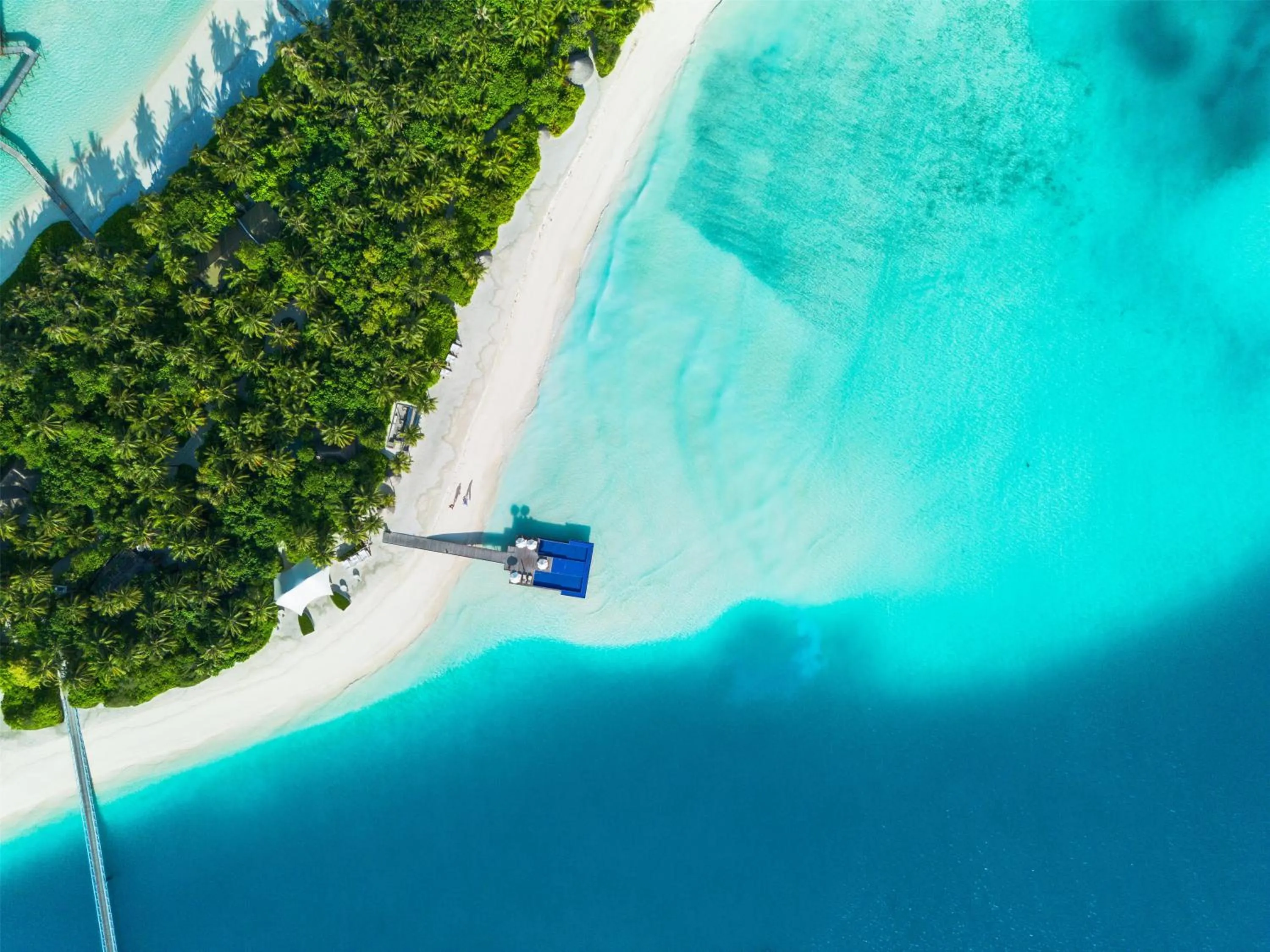 Beach in Conrad Maldives Rangali Island