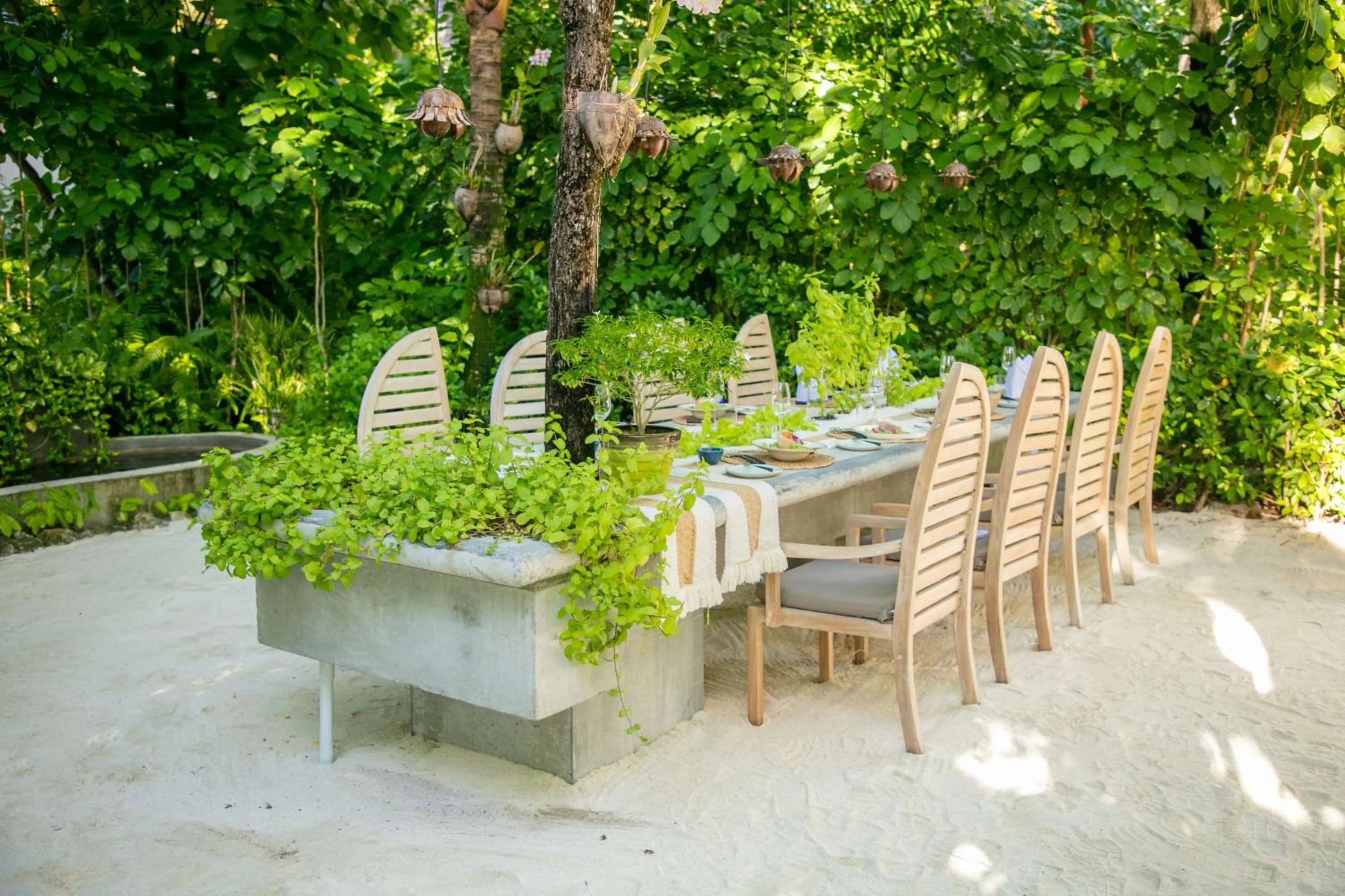 Restaurant/places to eat in Conrad Maldives Rangali Island