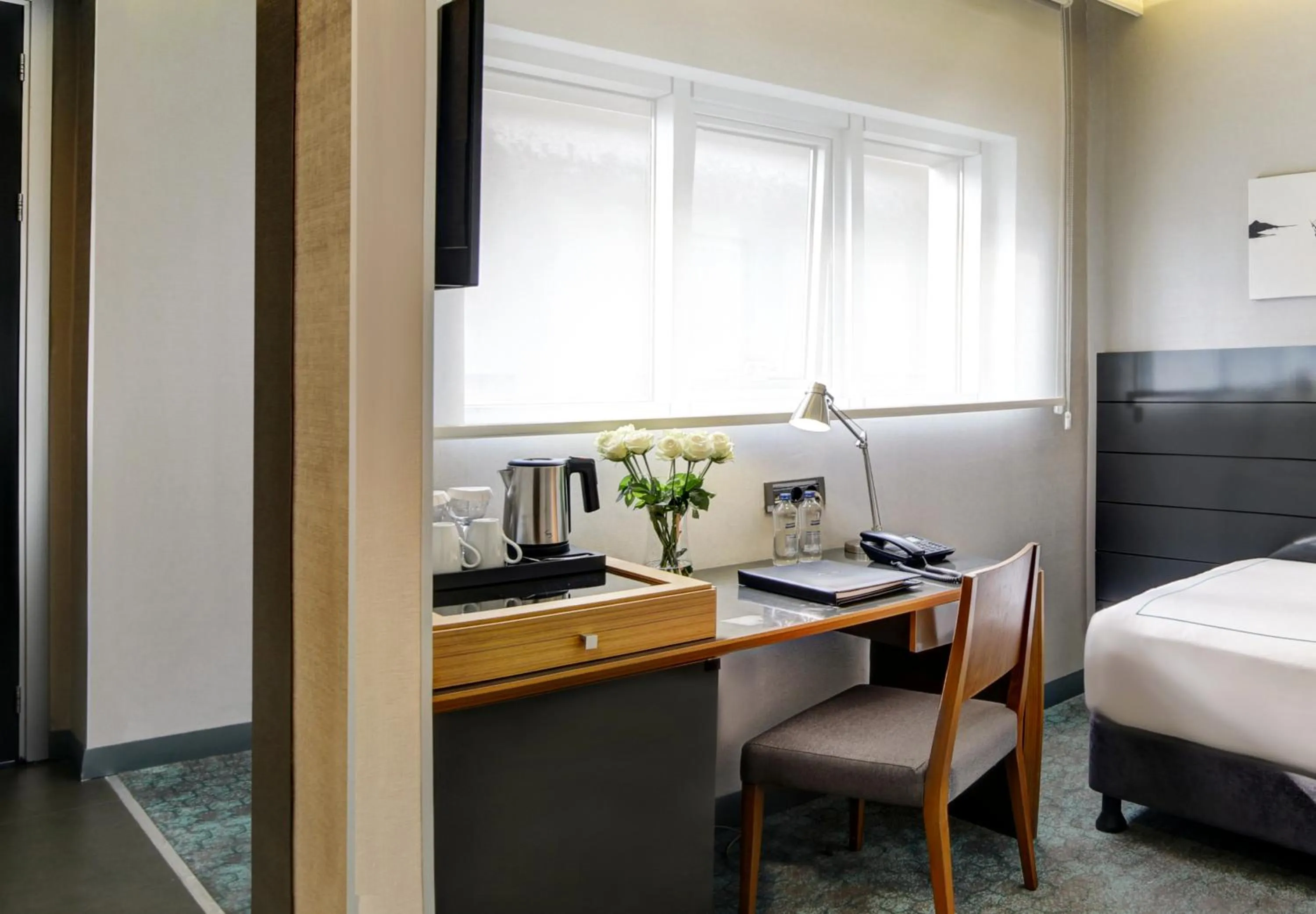 Coffee/tea facilities, Bed in Divan Corlu