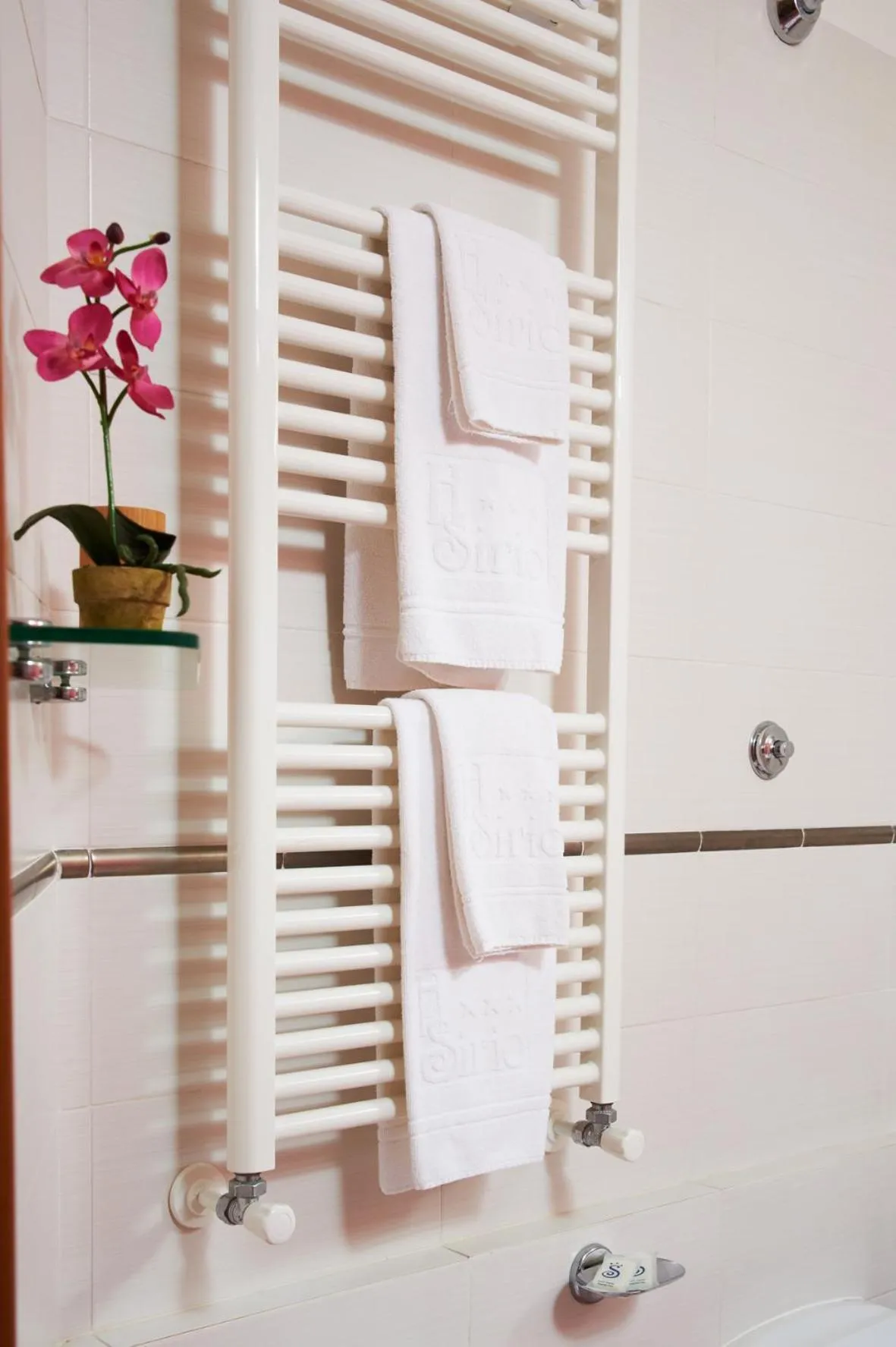 Bathroom in Hotel Sirio