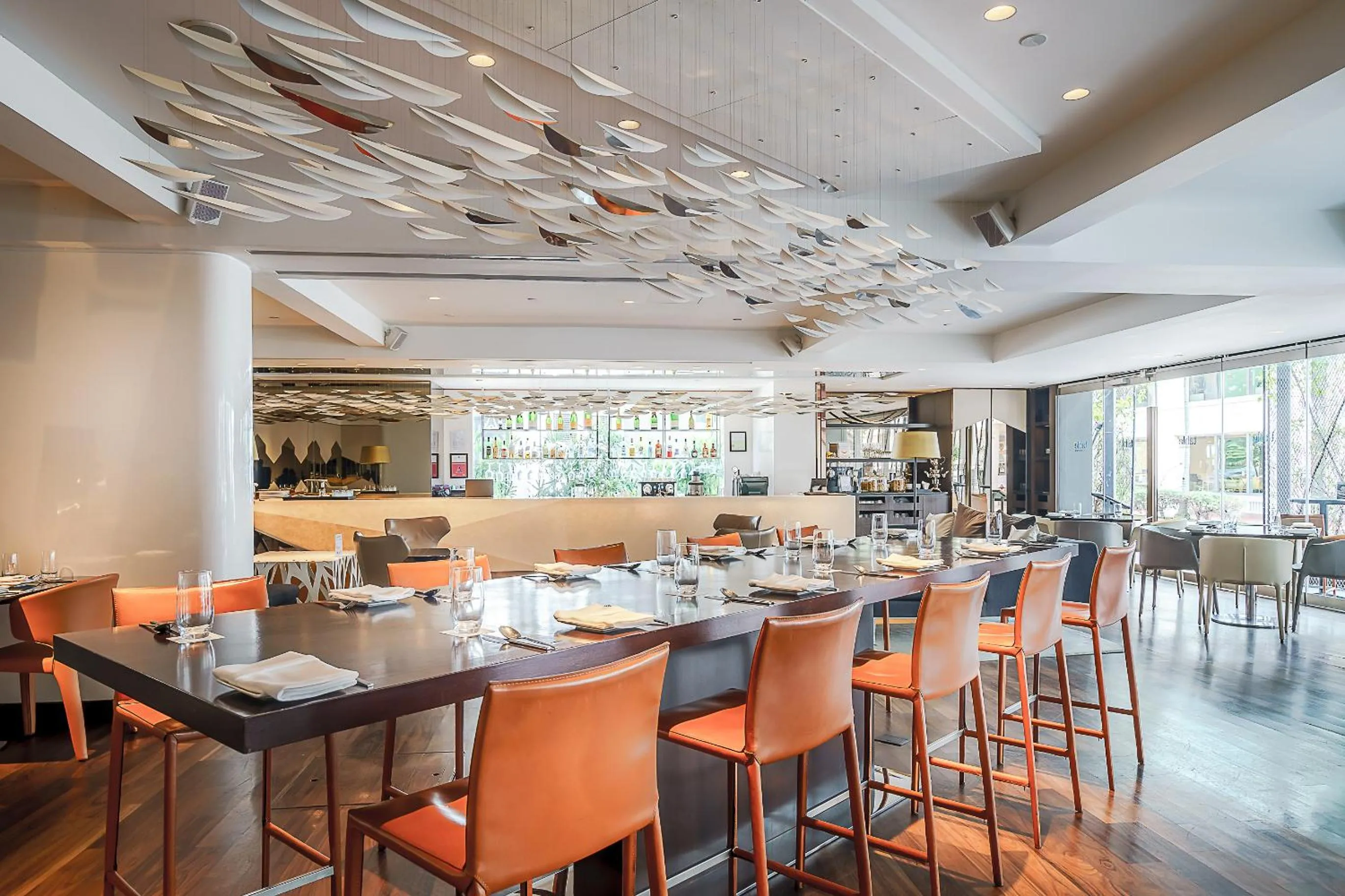 Restaurant/places to eat in Naumi Hotel Singapore