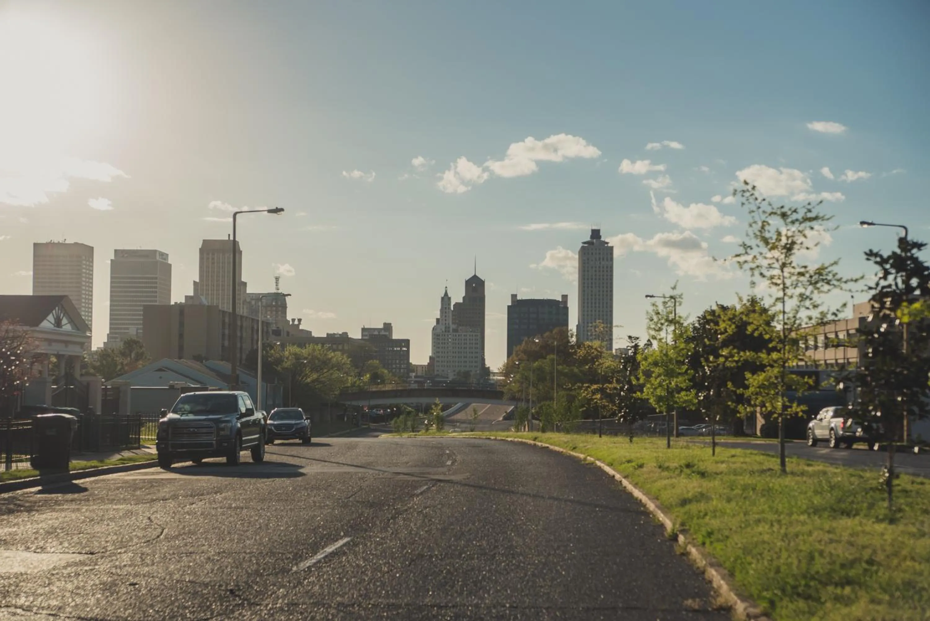Bird's eye view in Downtown Memphis Shellcrest Apartments