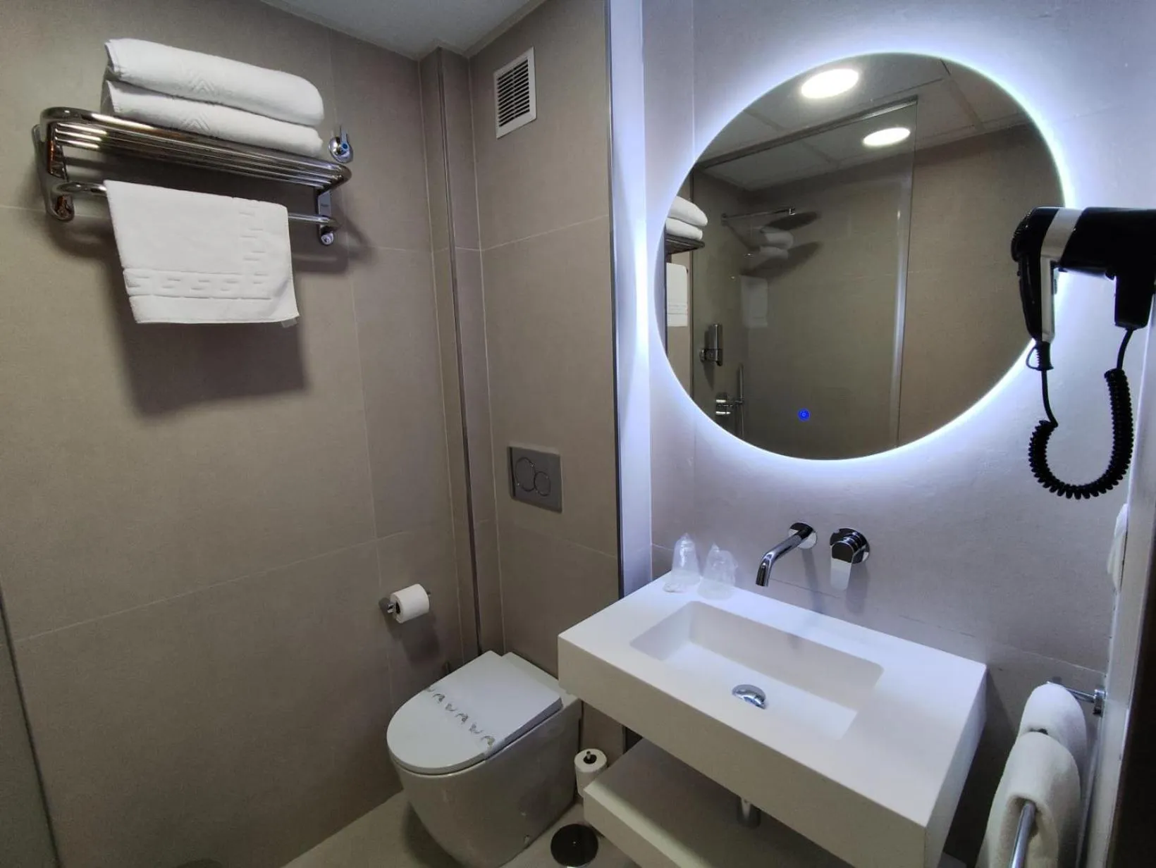 Bathroom in Mena Plaza