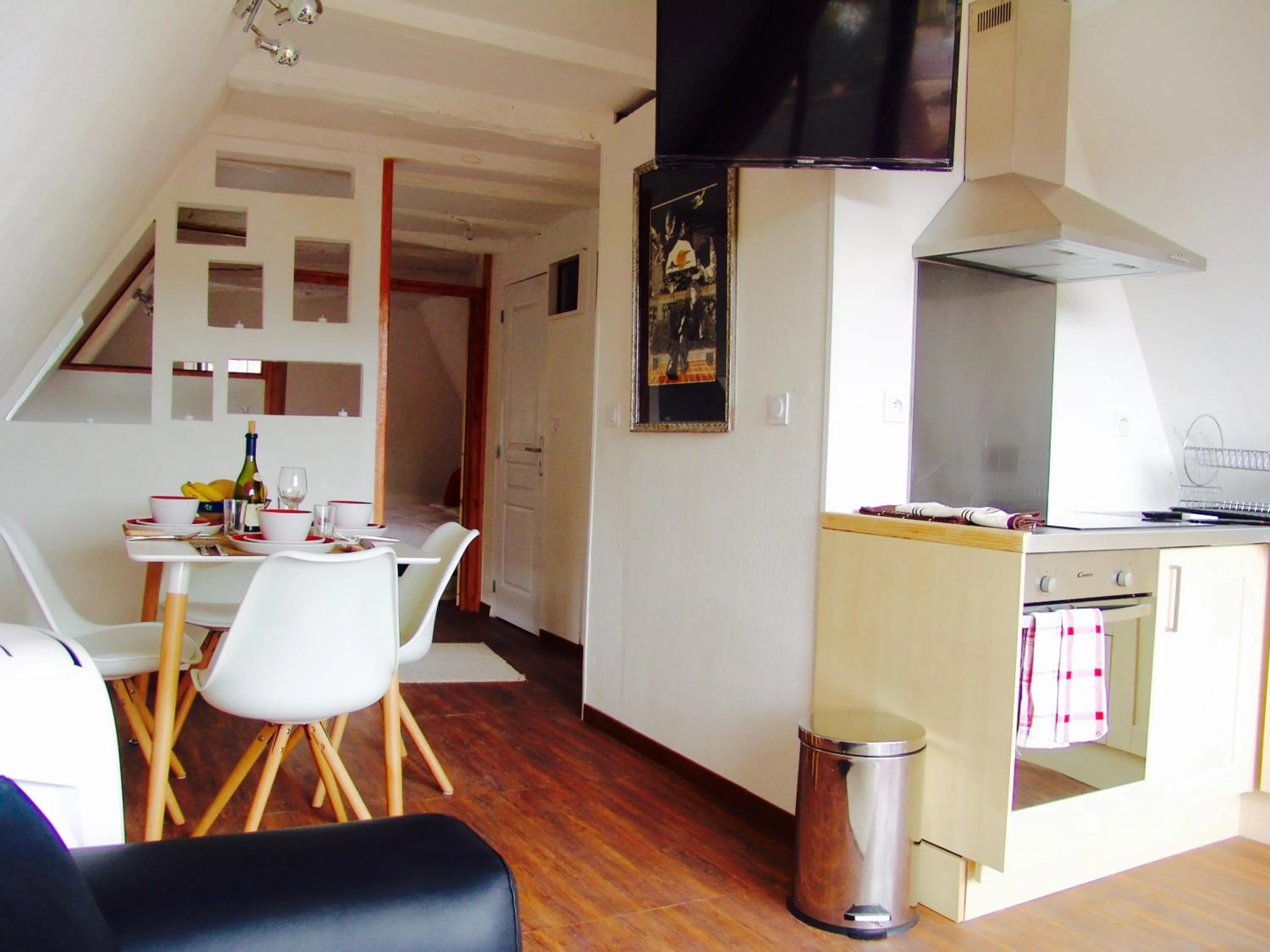FRANRÉAL, 4 Appartements