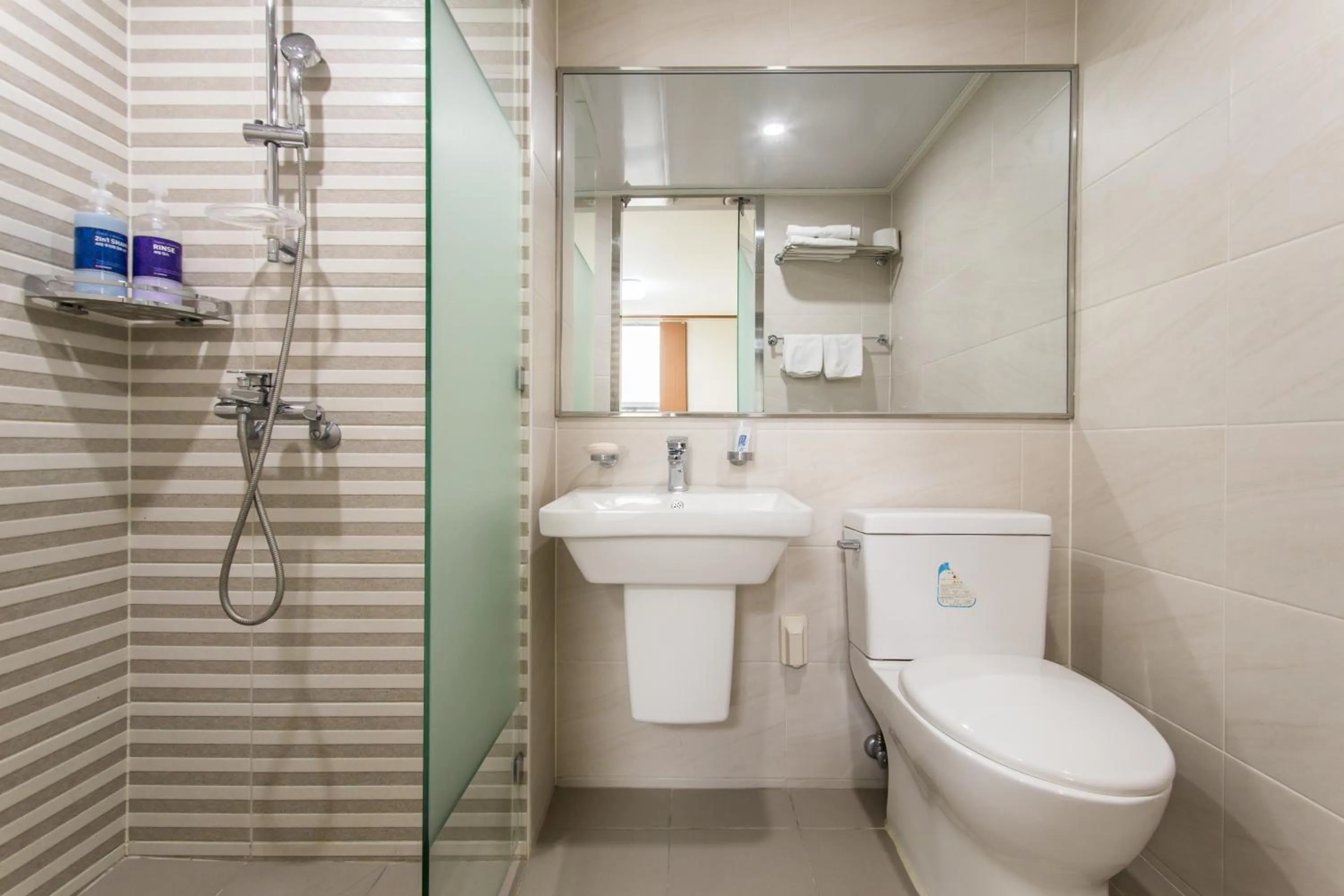 Bathroom in Incheon Airtel