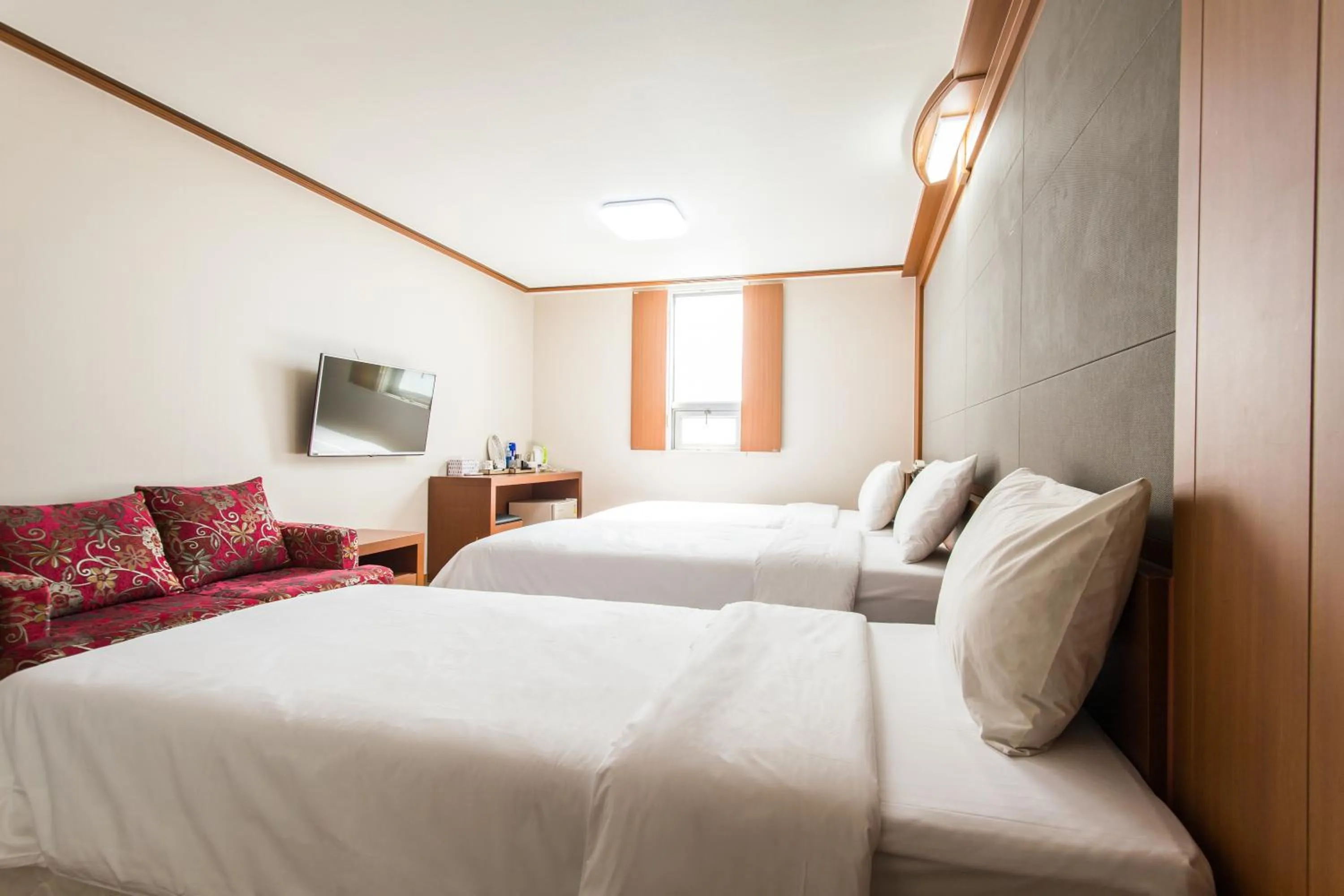 Bedroom, Bed in Incheon Airtel