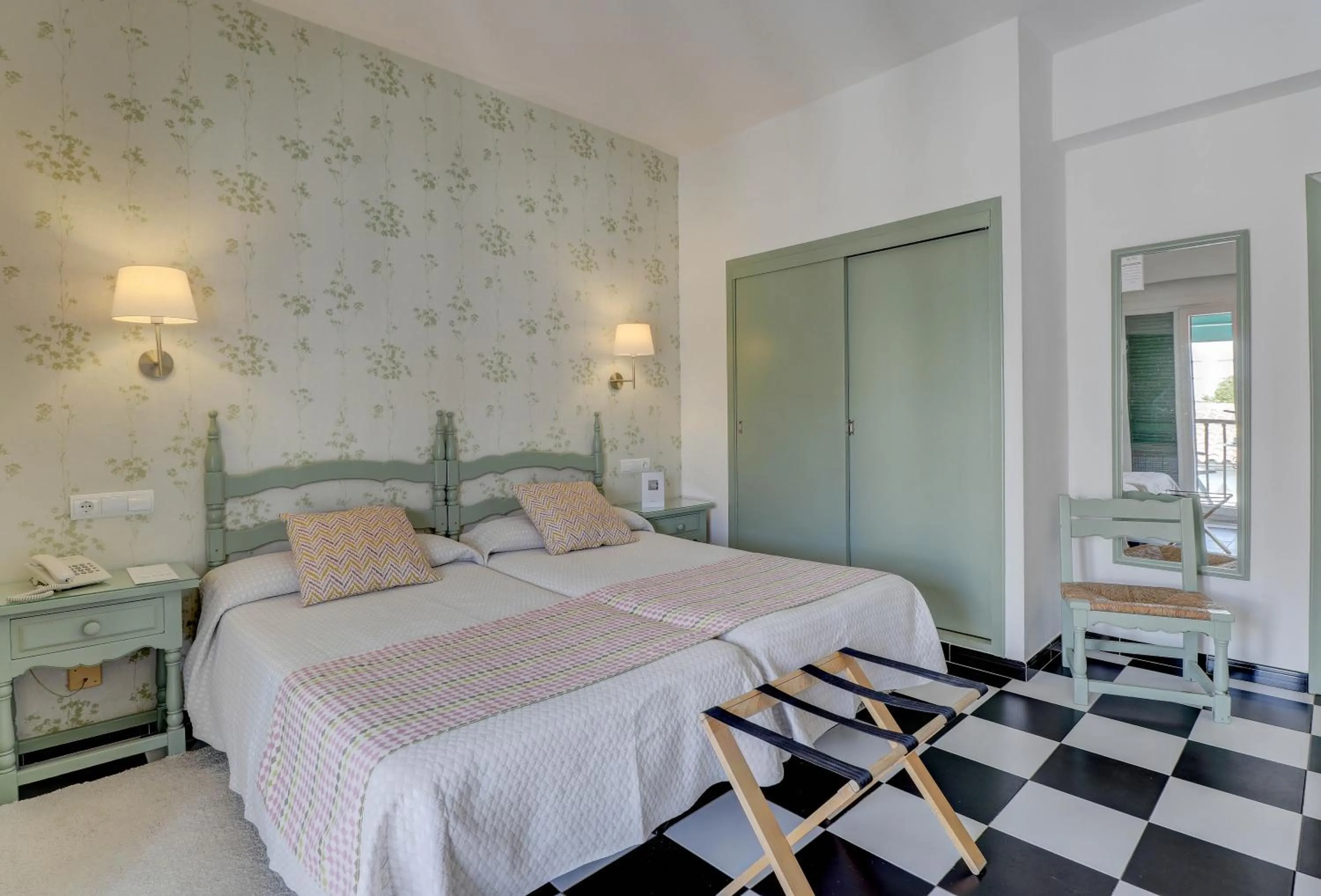 Bed in Hotel Sis Pins