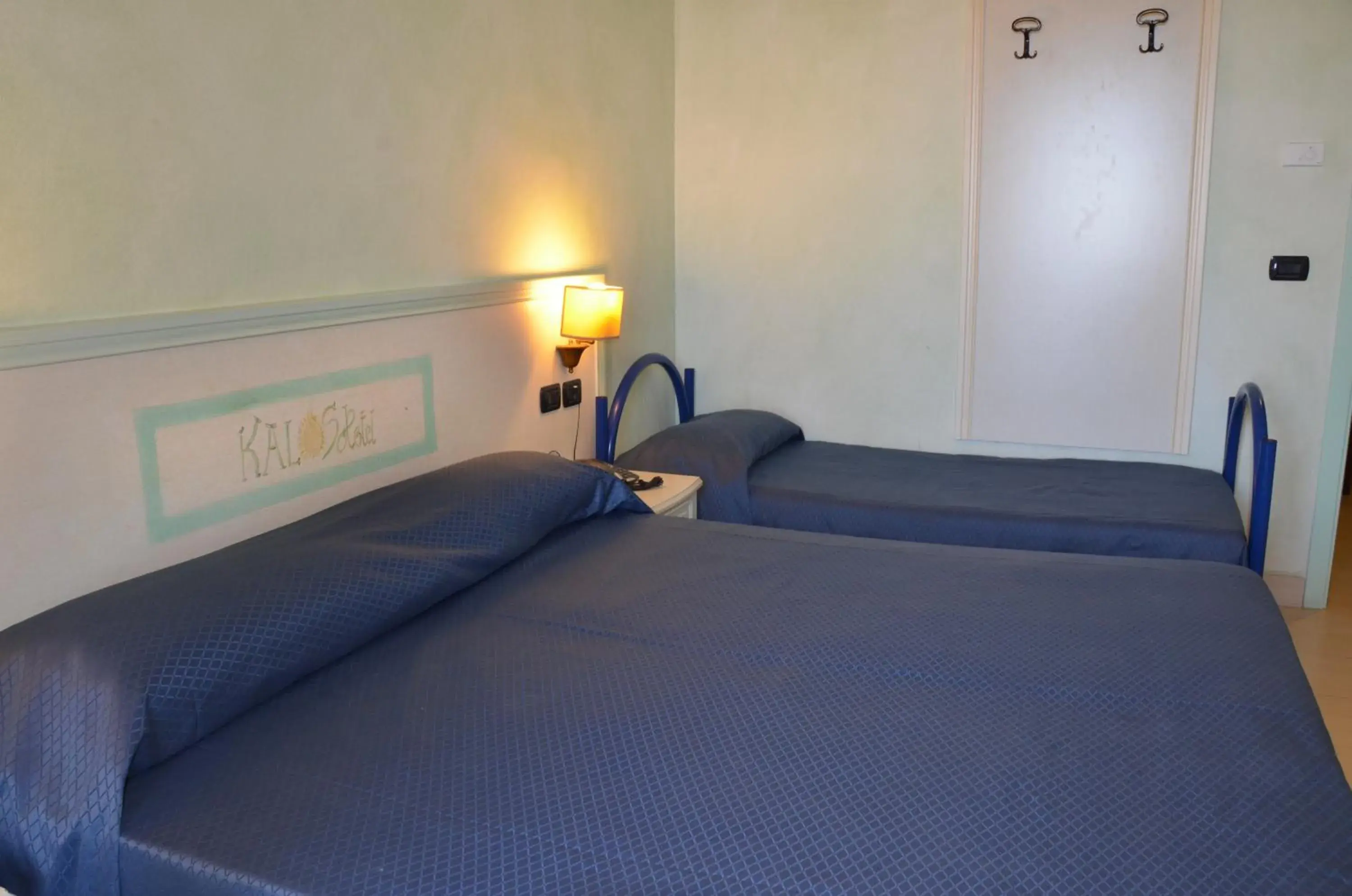 Double or Twin Room in Kalos Hotel Double or Twin Room in Kalos Hotel