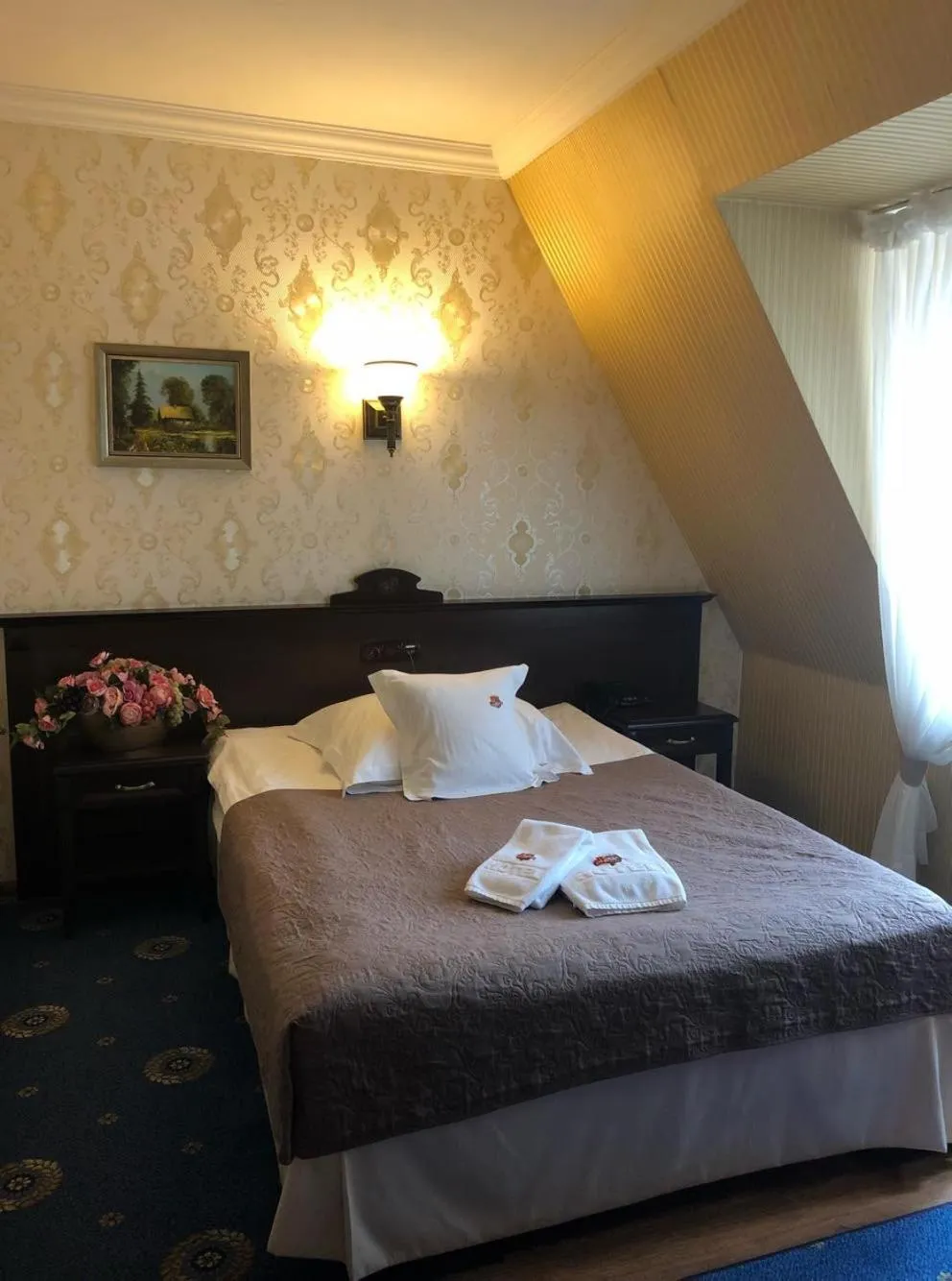 Bed in Oławian Hotel