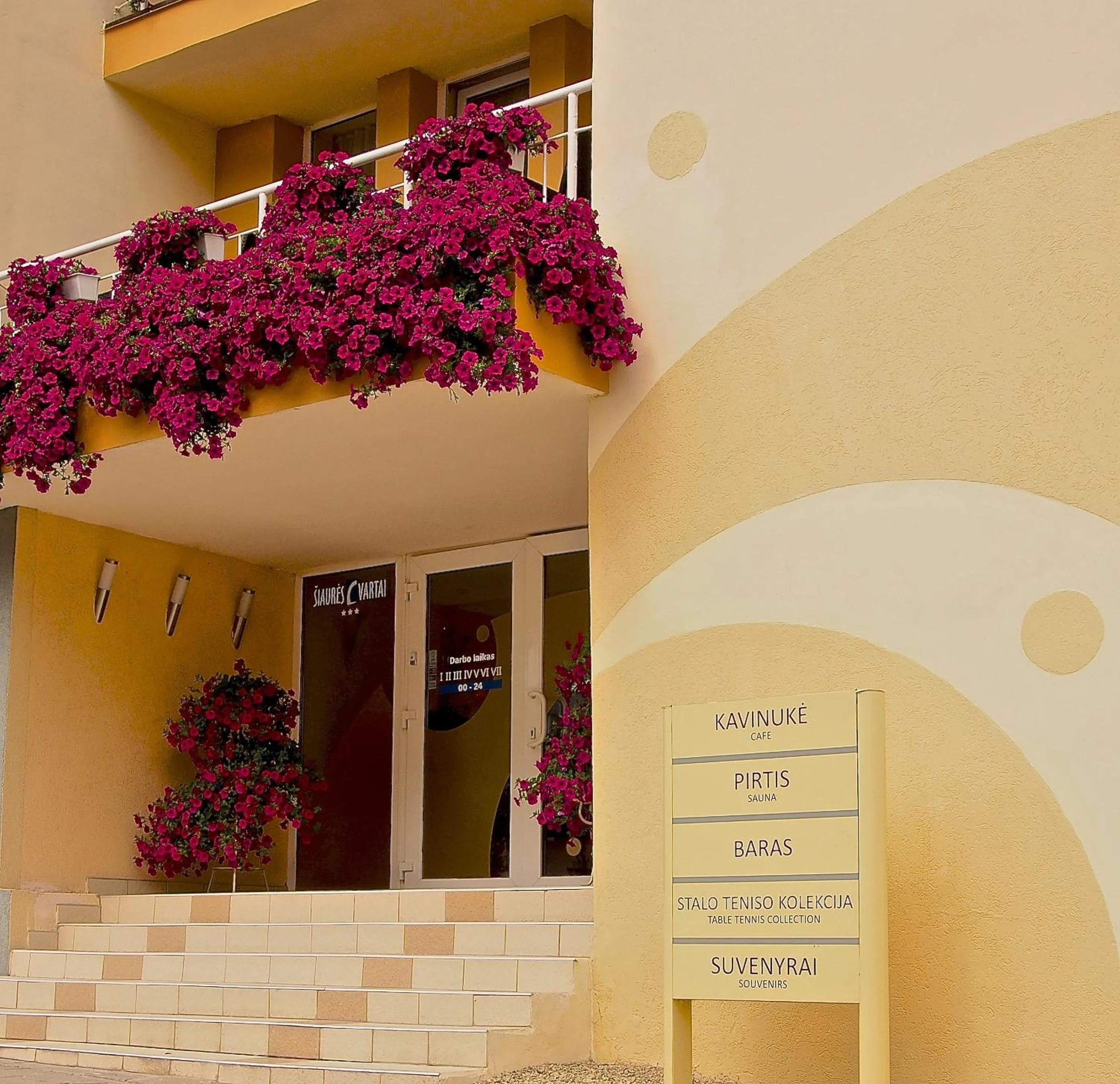 Facade/entrance in Šiaurės Vartai