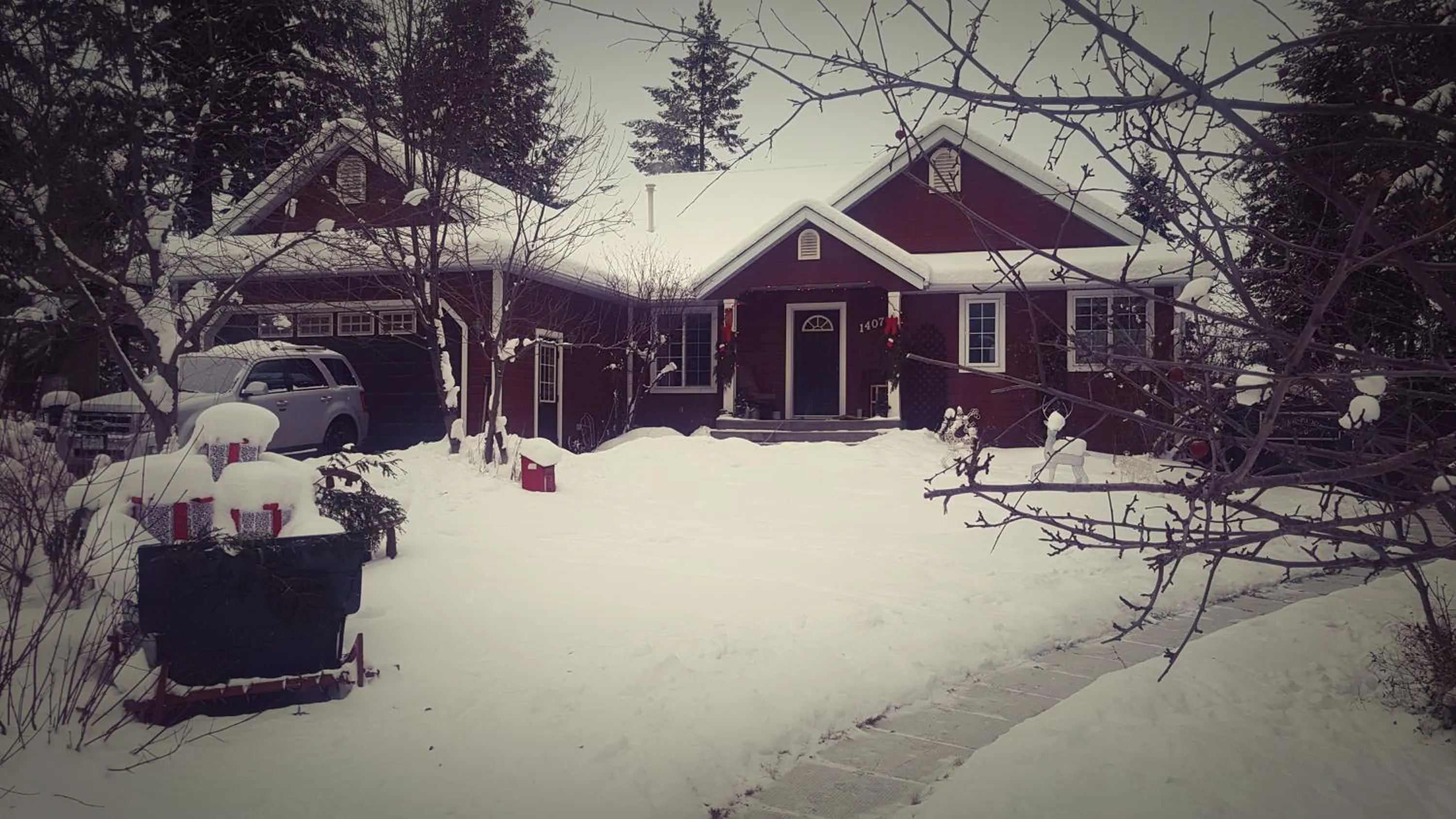 Street view in Deer Ridge B&B