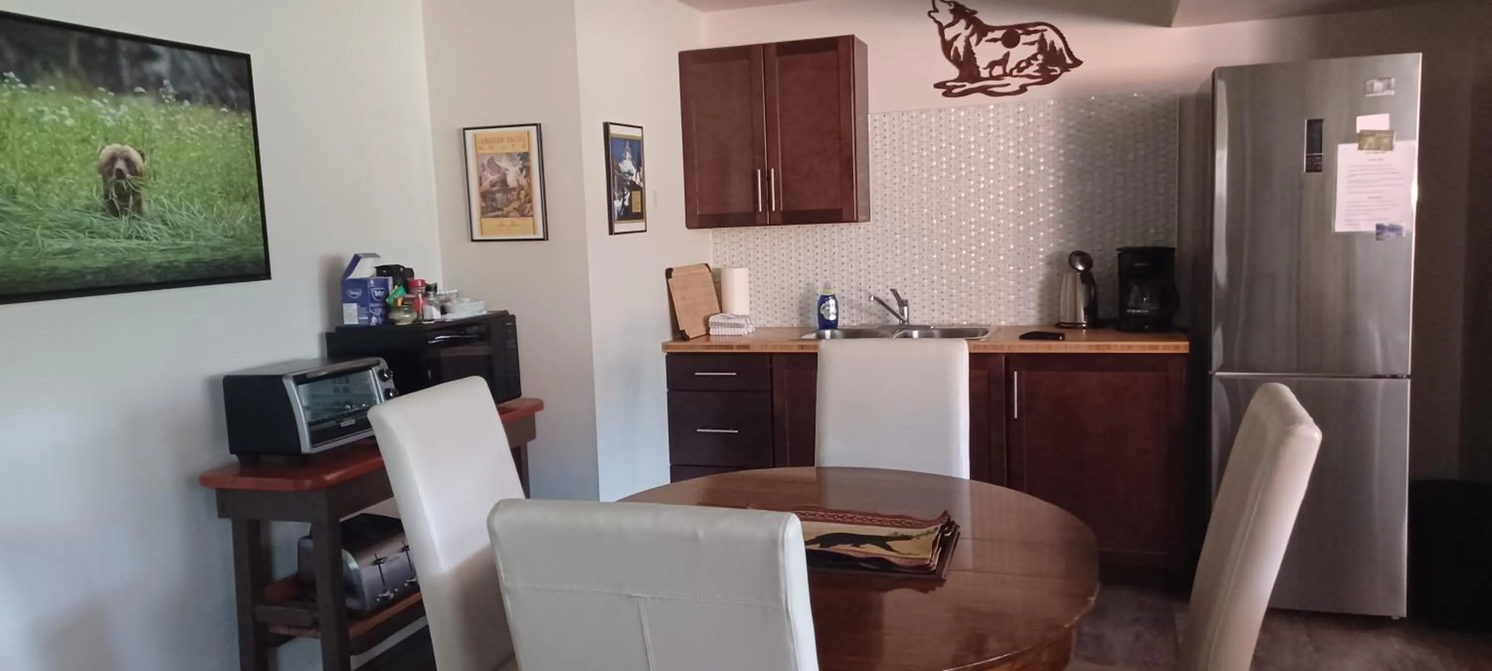 Kitchen or kitchenette in Deer Ridge B&B