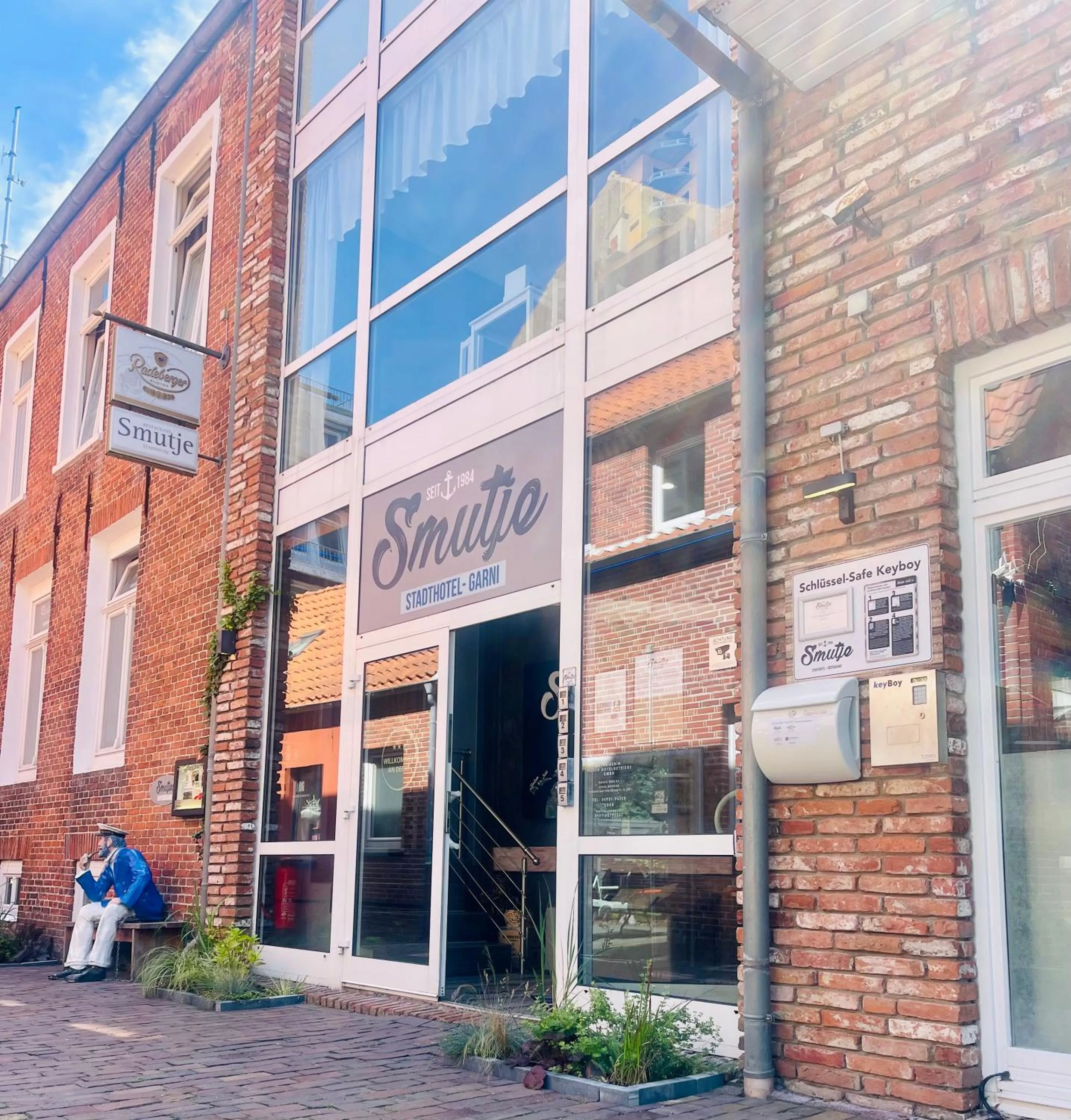 Property building in Stadthotel-Garni Smutje