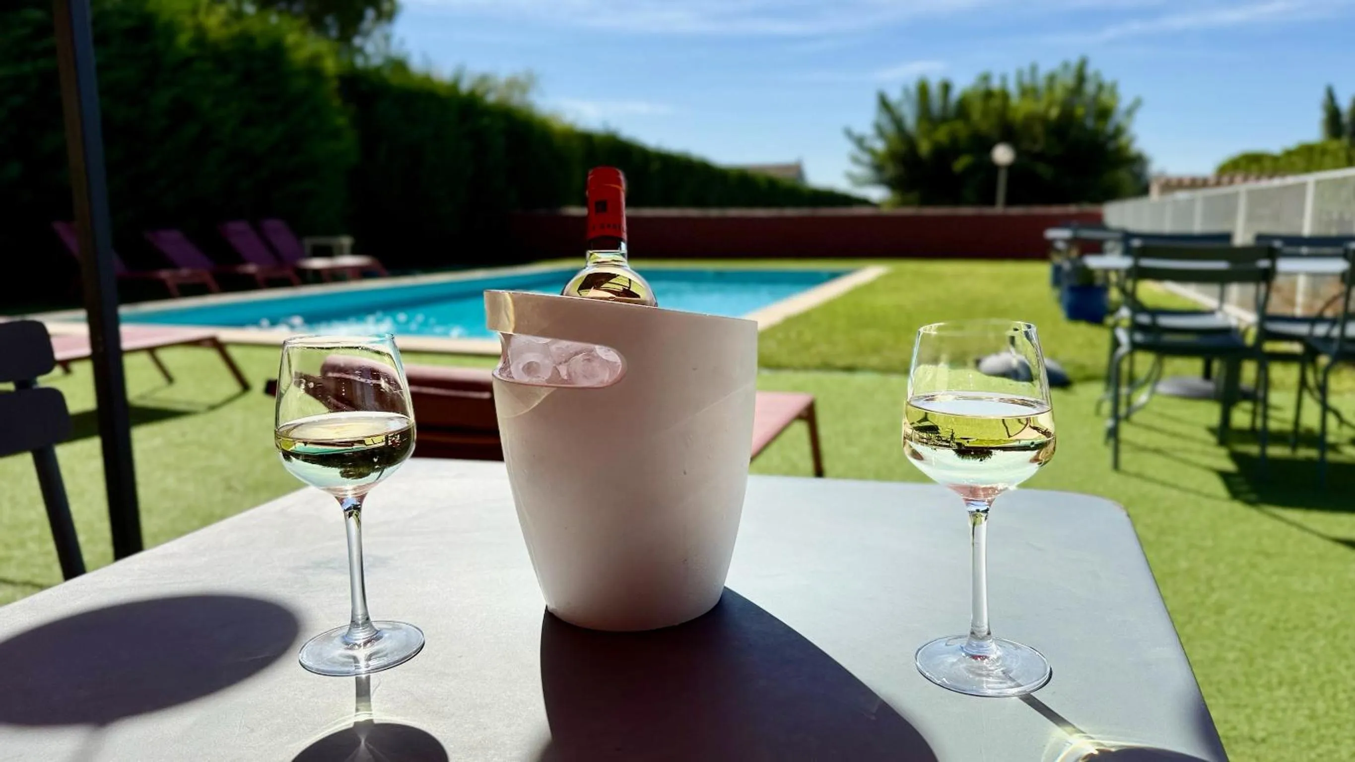 Pool view in Hôtel La Perna