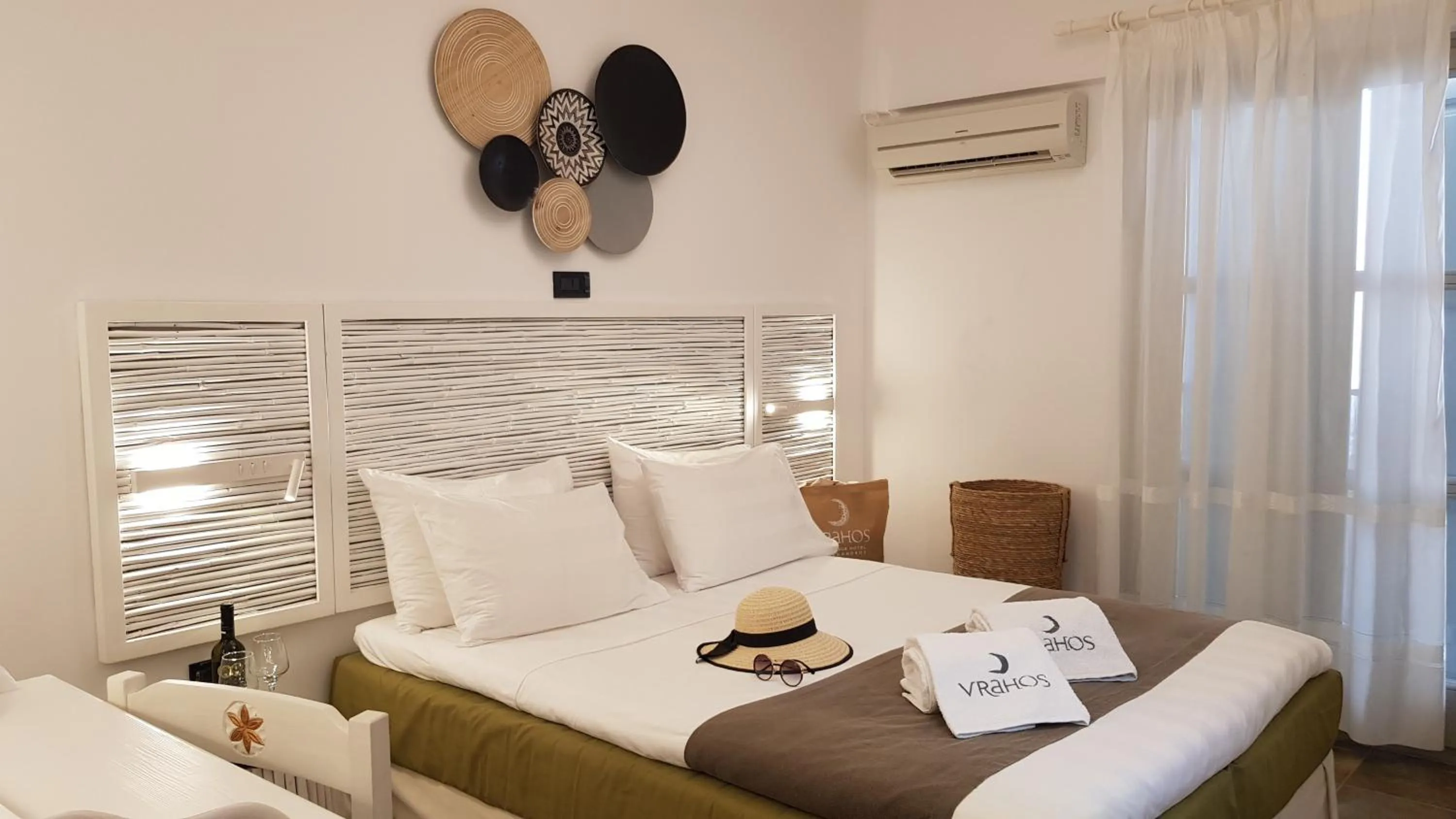 Bed in Vrahos Boutique Hotel