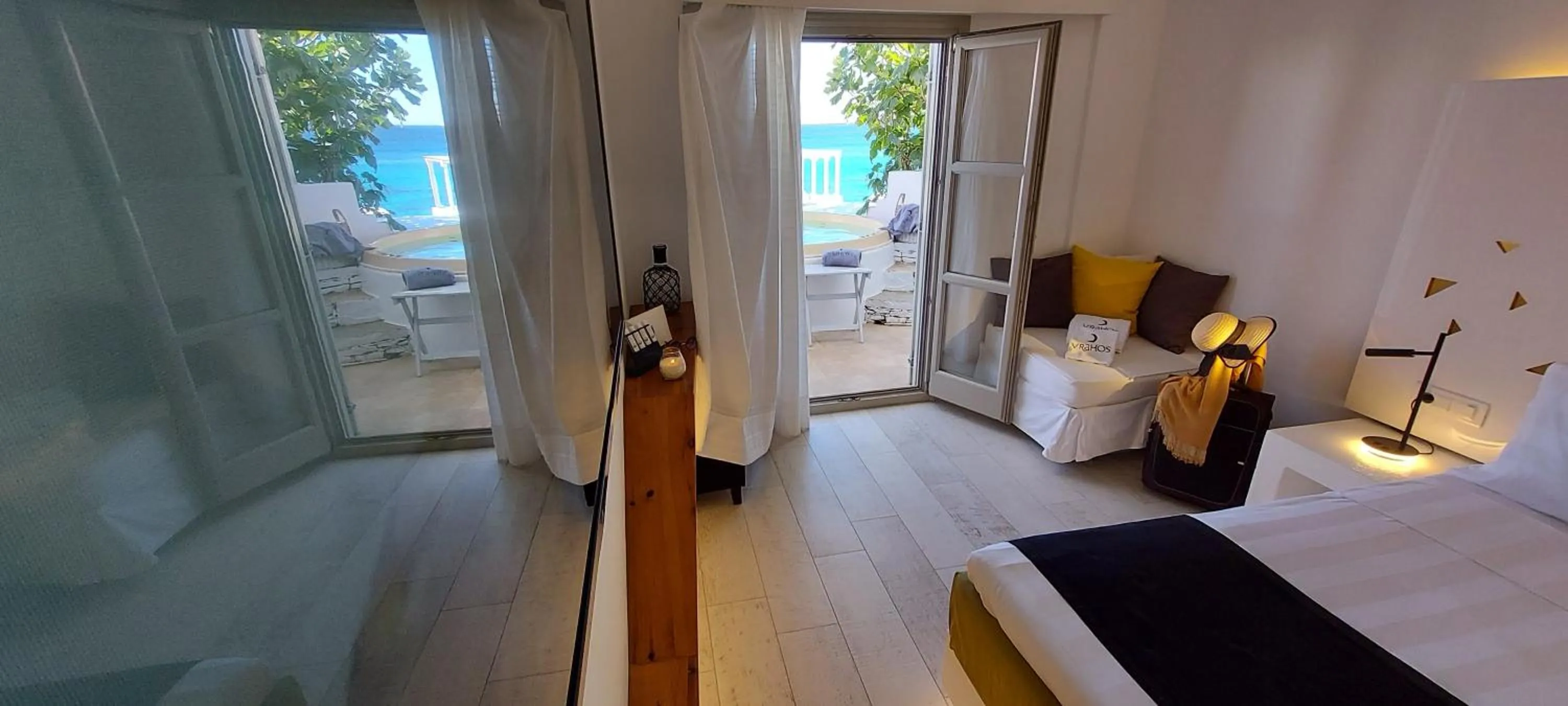 Bed in Vrahos Boutique Hotel