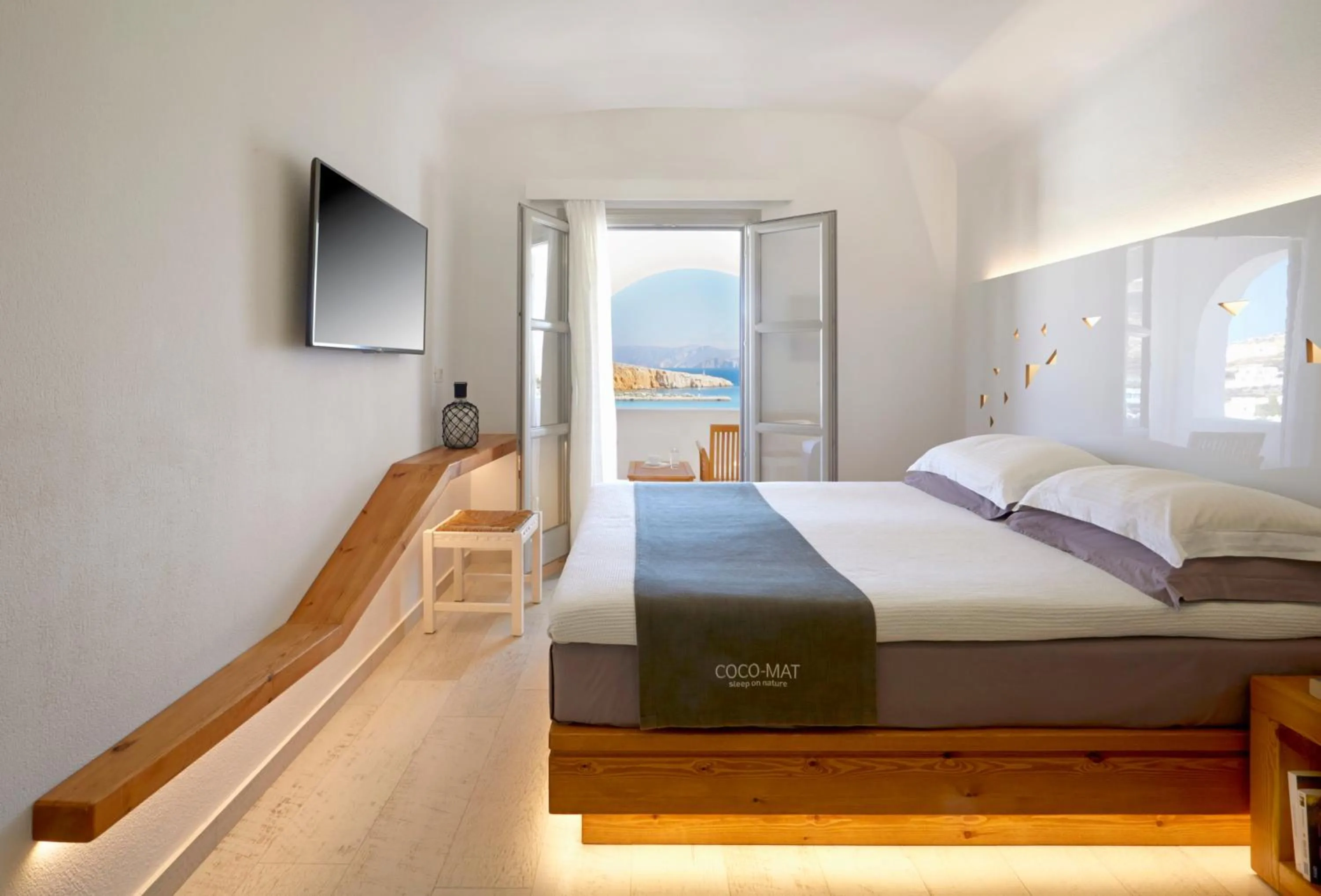 Bed in Vrahos Boutique Hotel