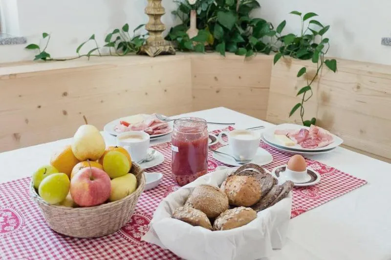 Breakfast in Greiterhof Partschins