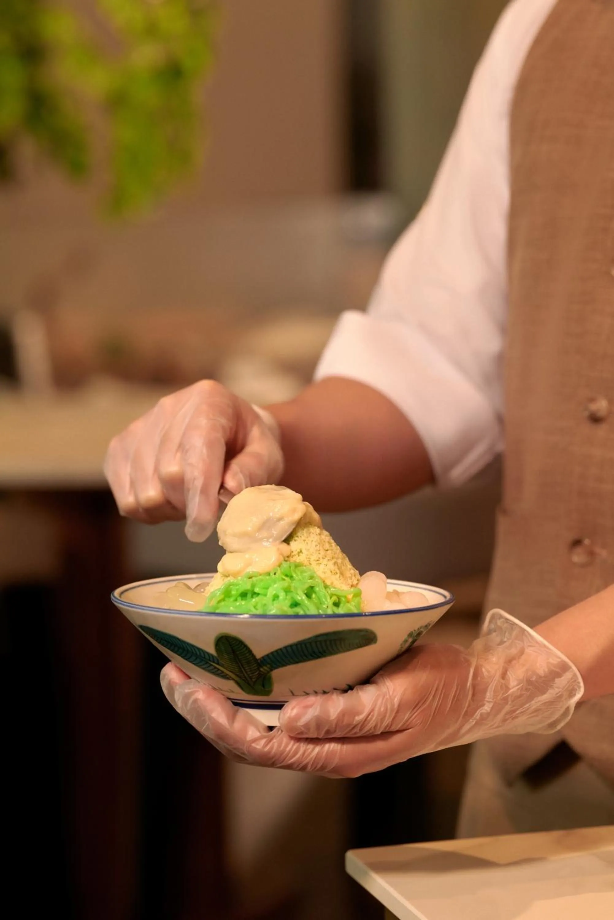 Restaurant/places to eat in Amara Singapore