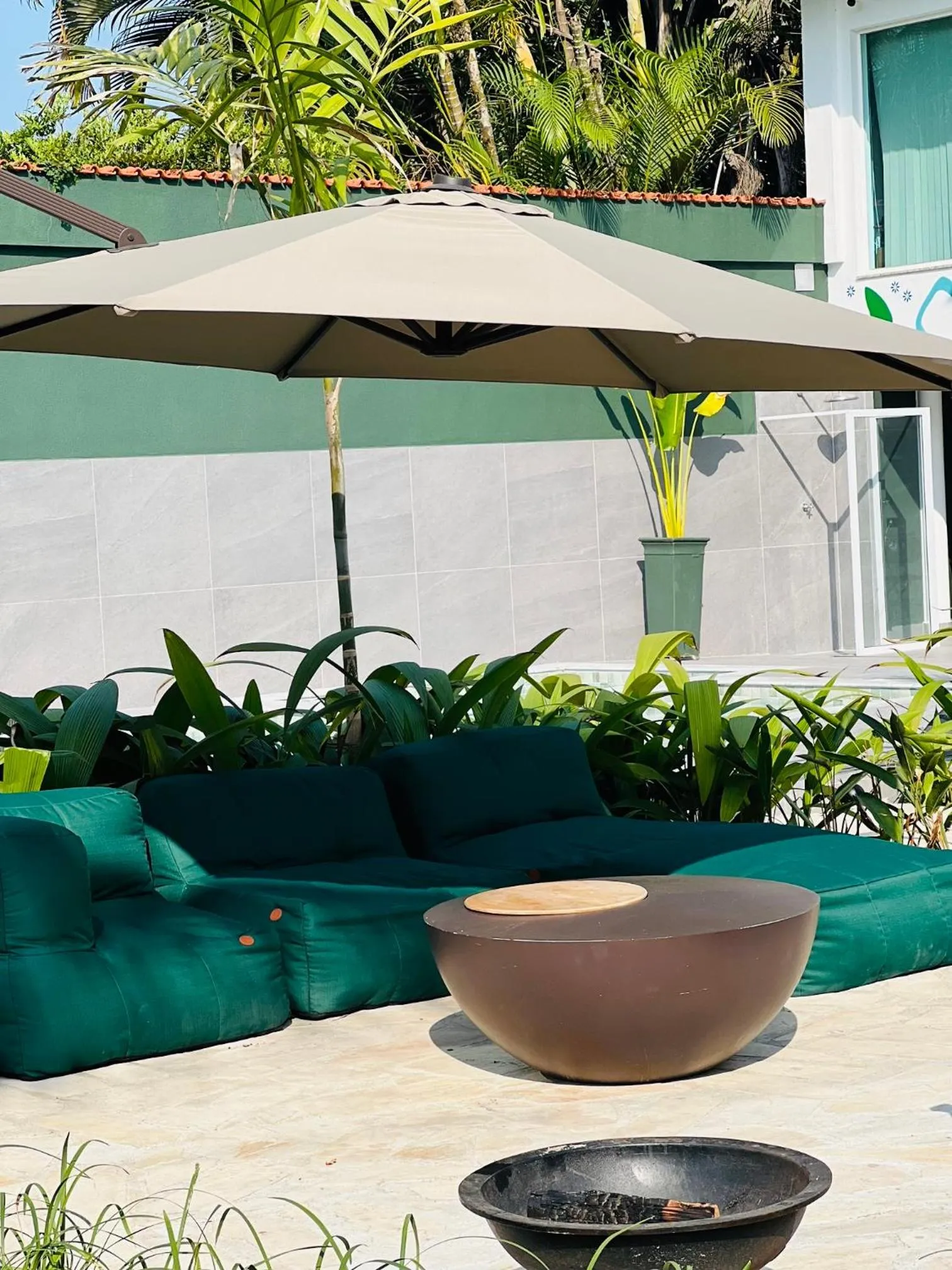 Seating area in Pousada Cabore