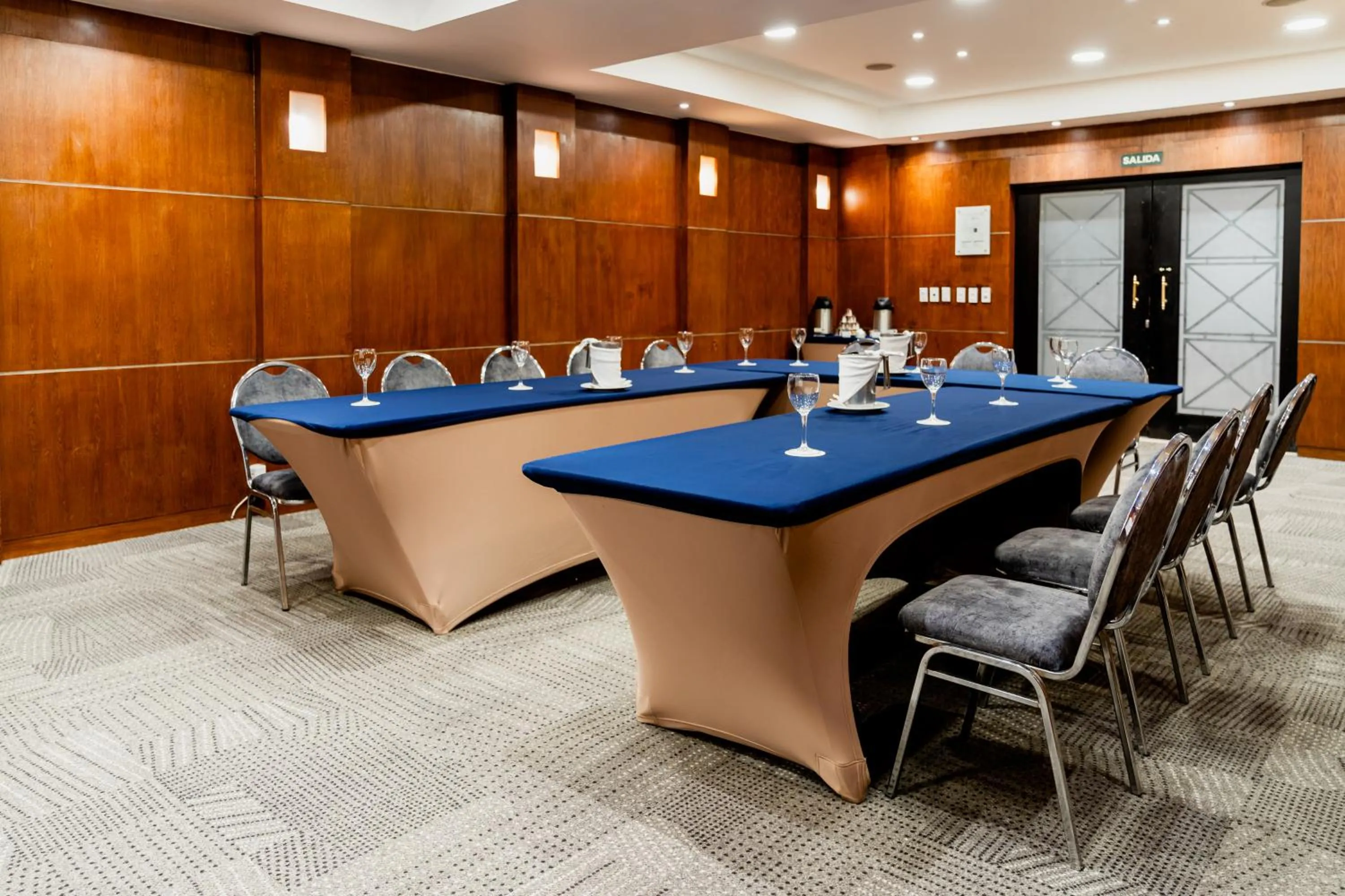 Meeting/conference room in Hotel 101 Park House