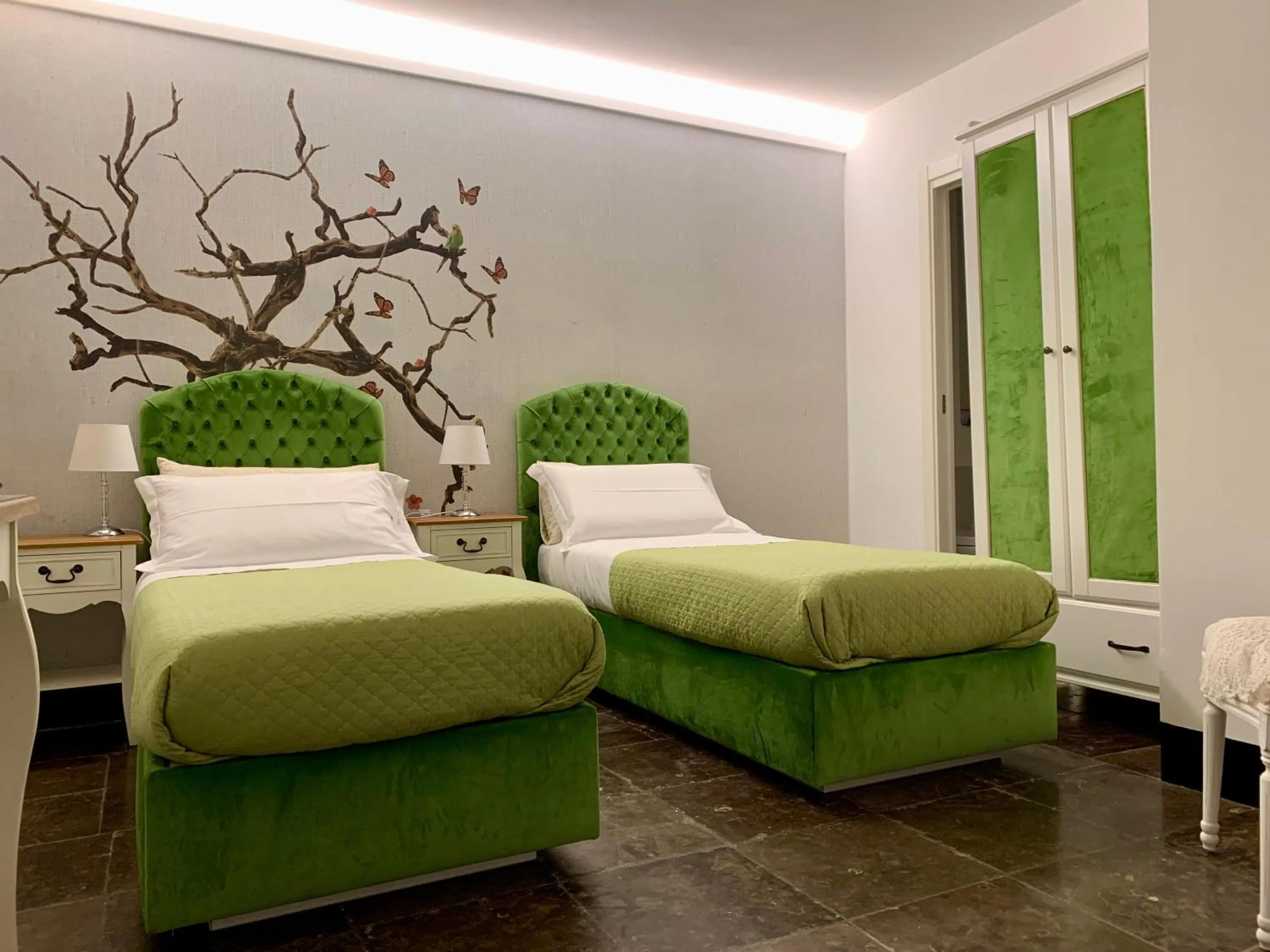 Bed in neropece
