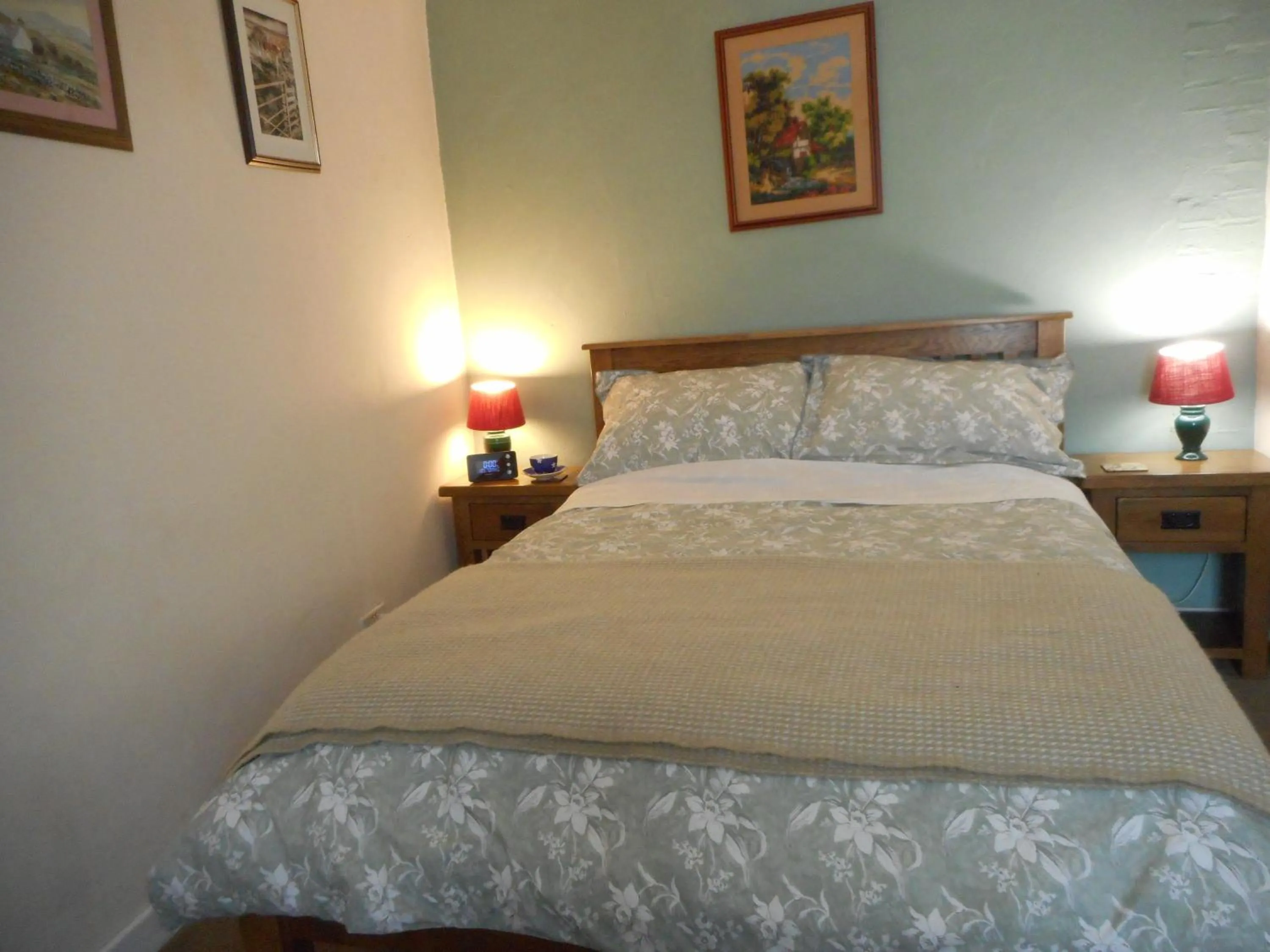 Bed in Glascoed Farmhouse