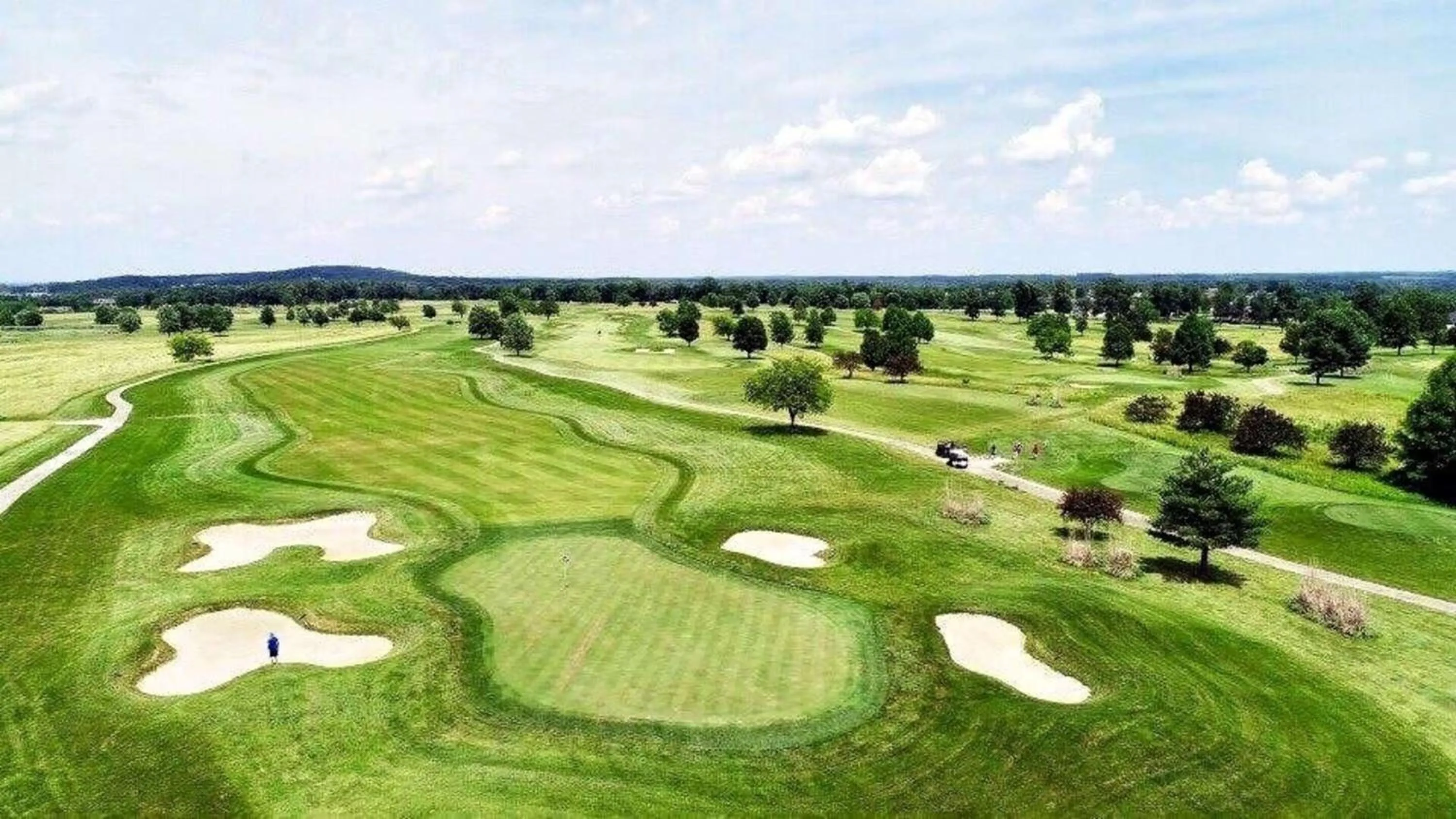 Activities in Crown Pointe Lodge; BW Signature Collection