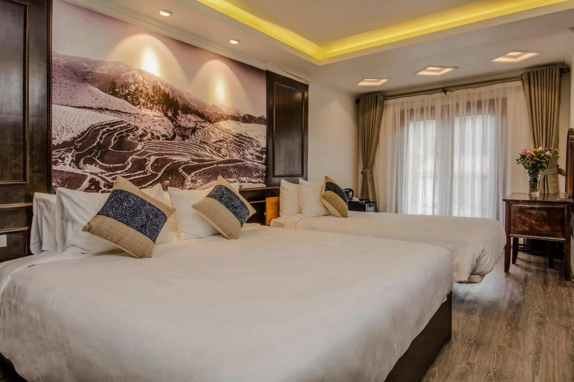 Photo of the whole room, Bed in Delta Sapa Hotel - Old Quarter Center