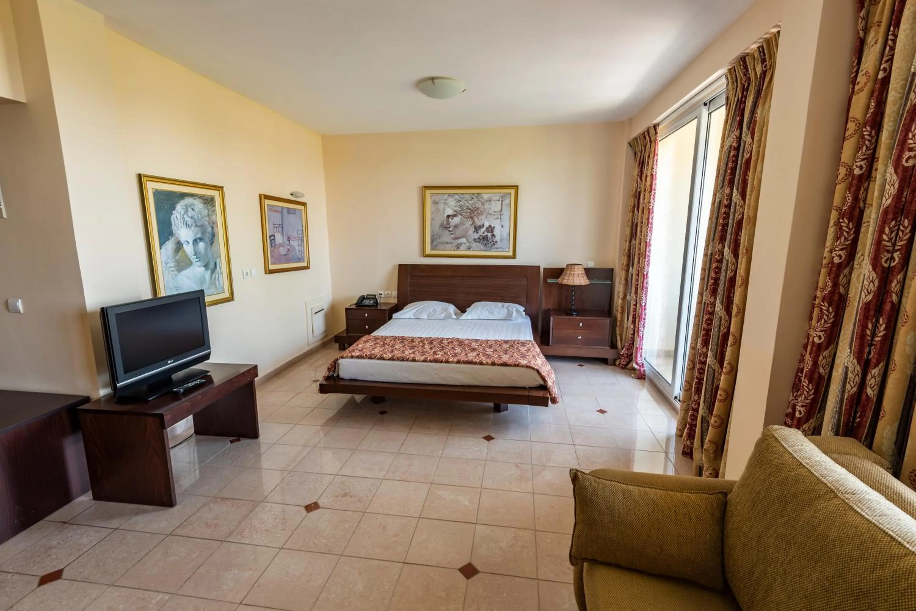 Photo of the whole room, Bed in Dolphin Resort & Conference