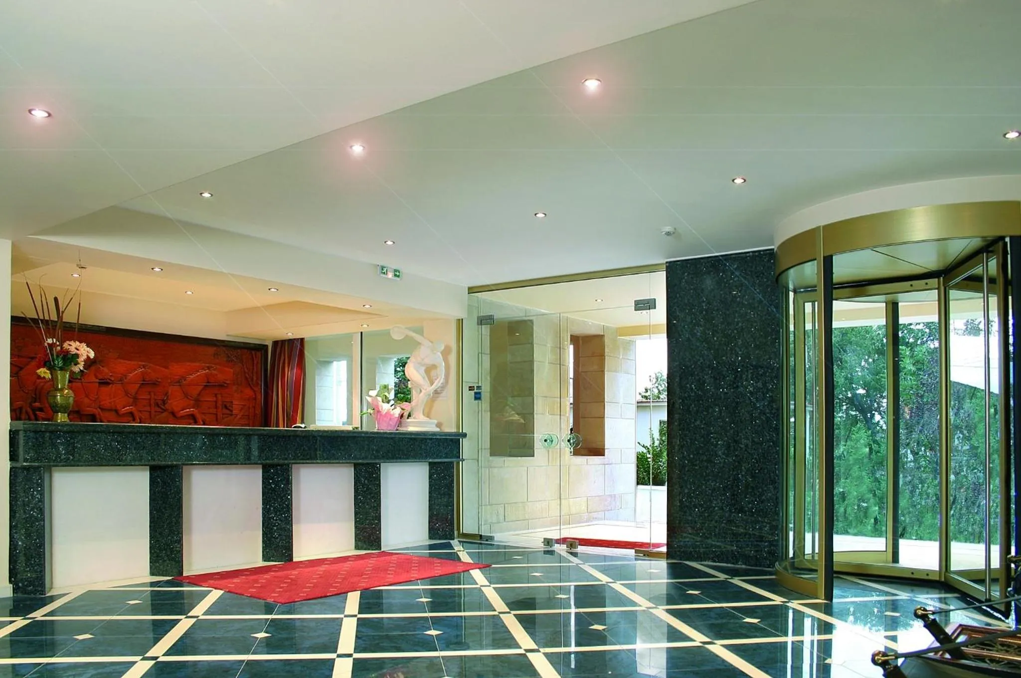 Lobby or reception in Dolphin Resort & Conference