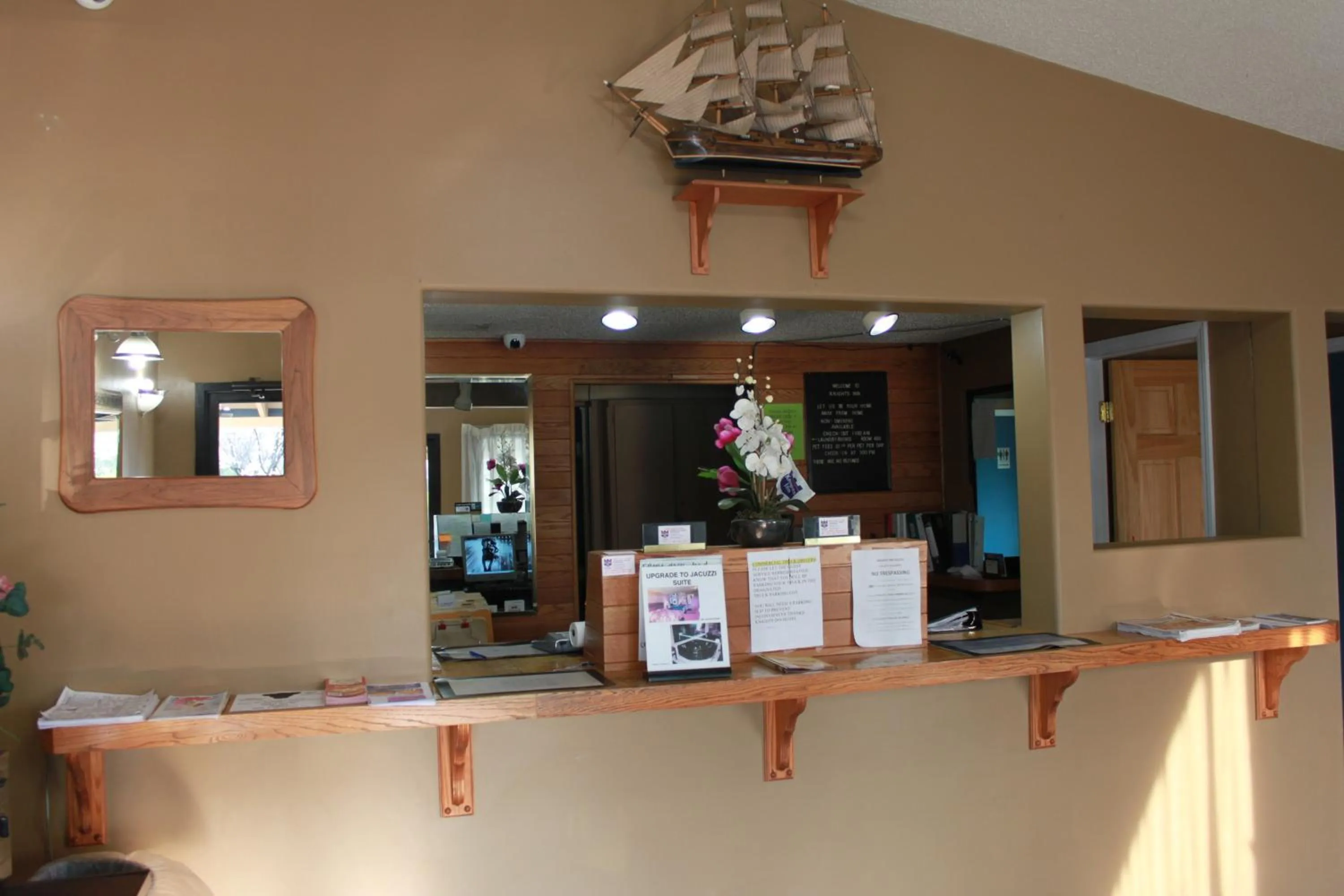 Lobby or reception in Knights Inn Indianapolis