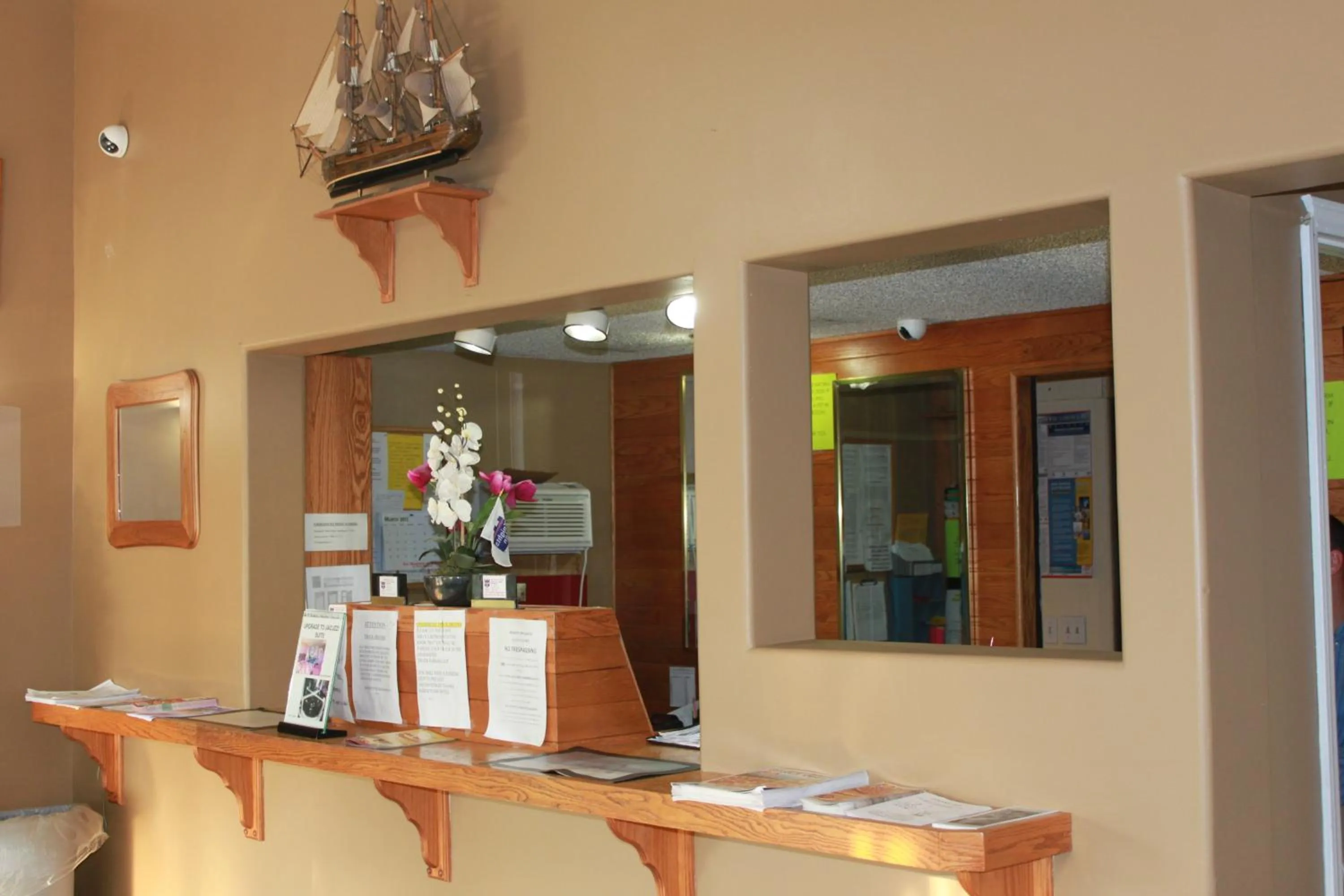 Lobby or reception in Knights Inn Indianapolis