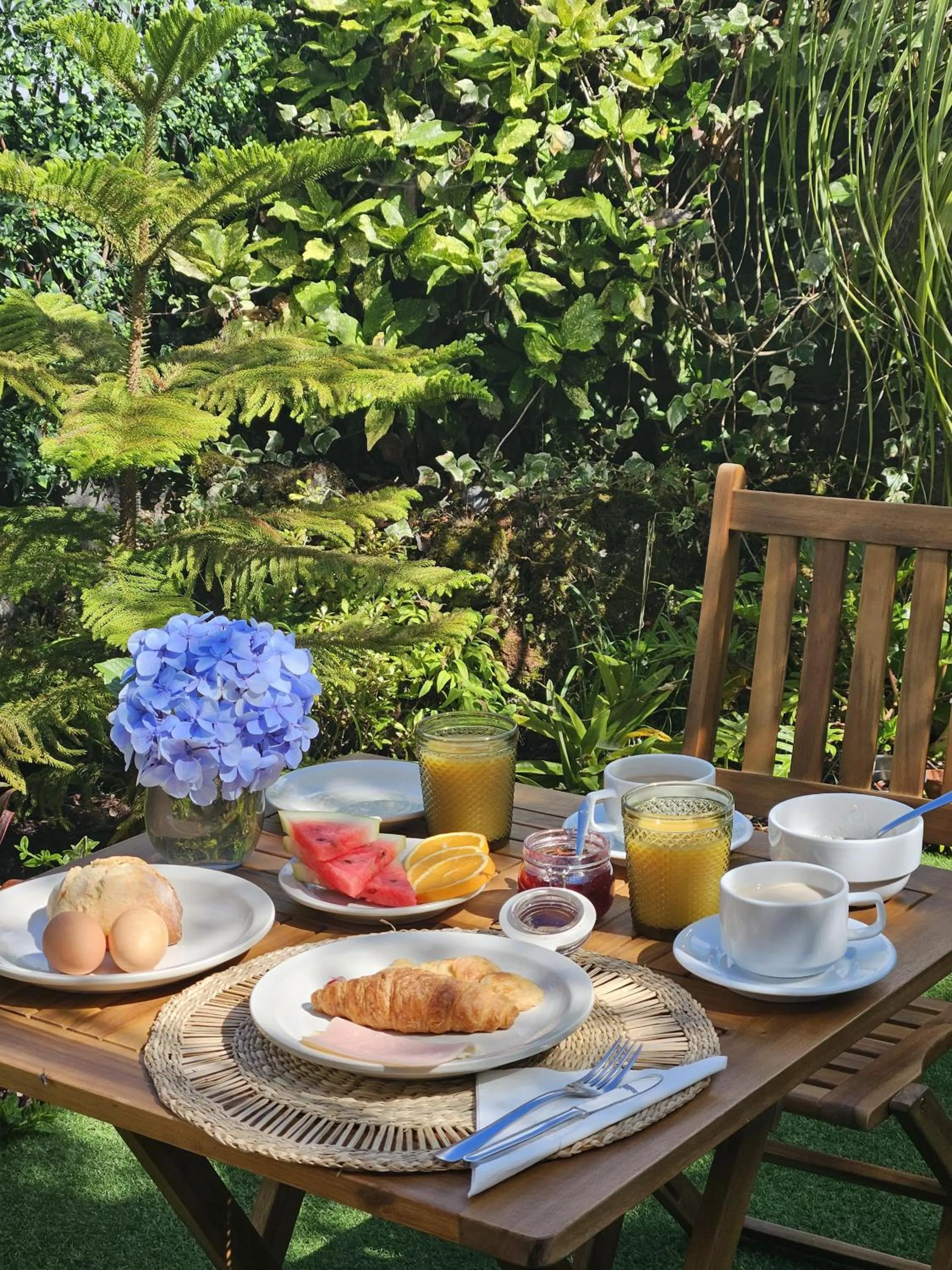 Restaurant/places to eat in Hotel Vale Verde