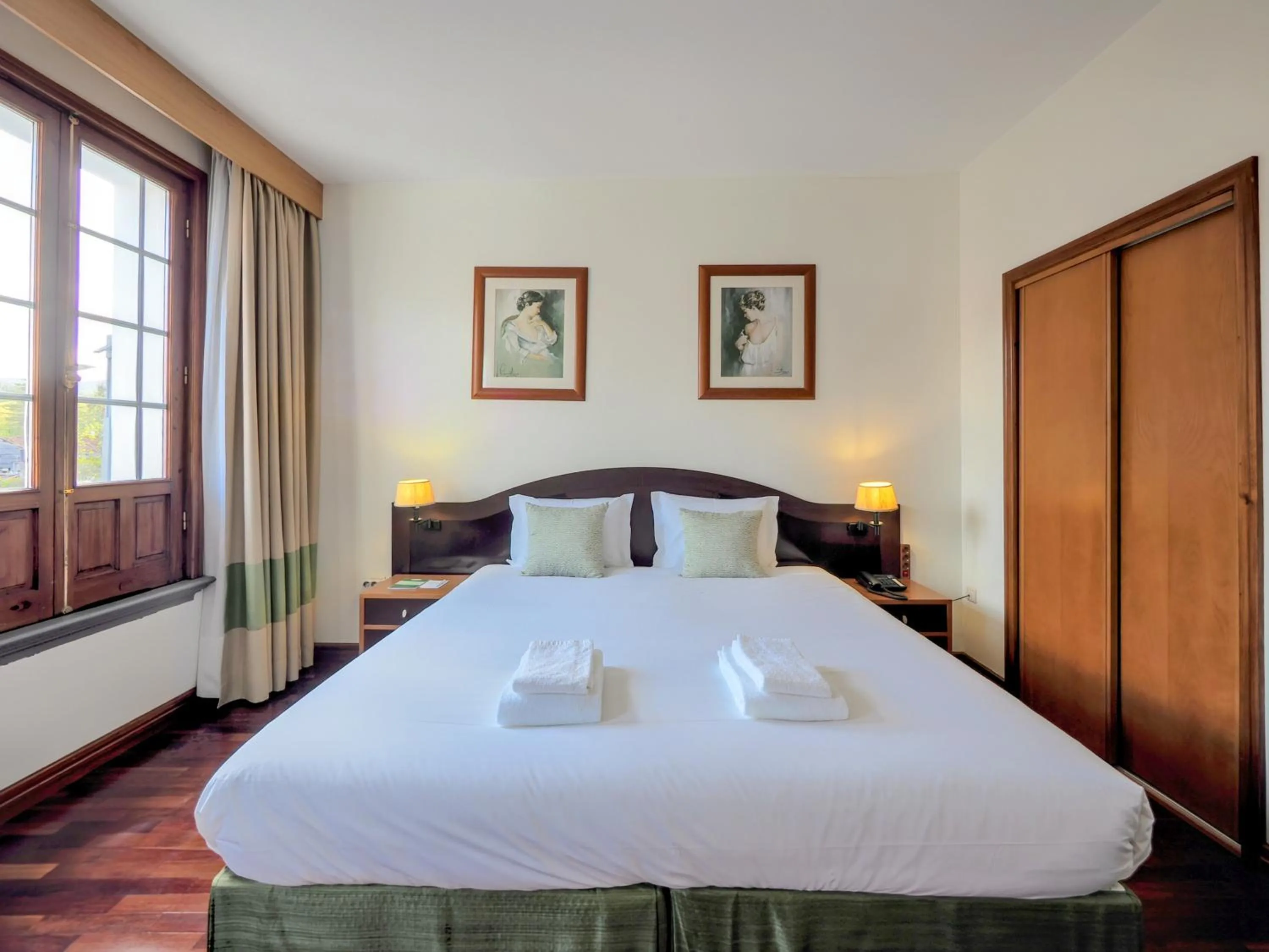 Photo of the whole room, Bed in Hotel Vale Verde