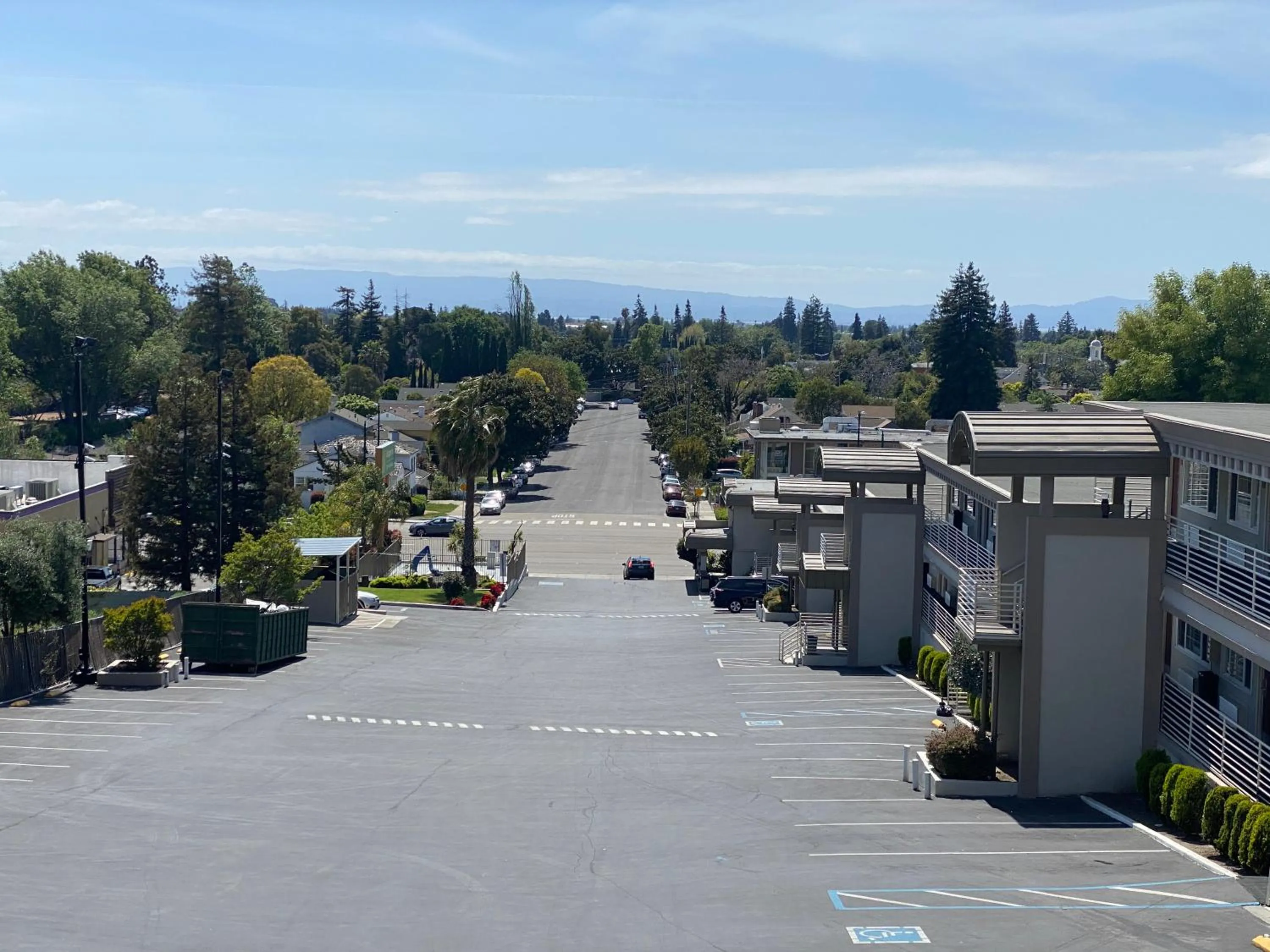 Neighbourhood in Budget Inn of Hayward