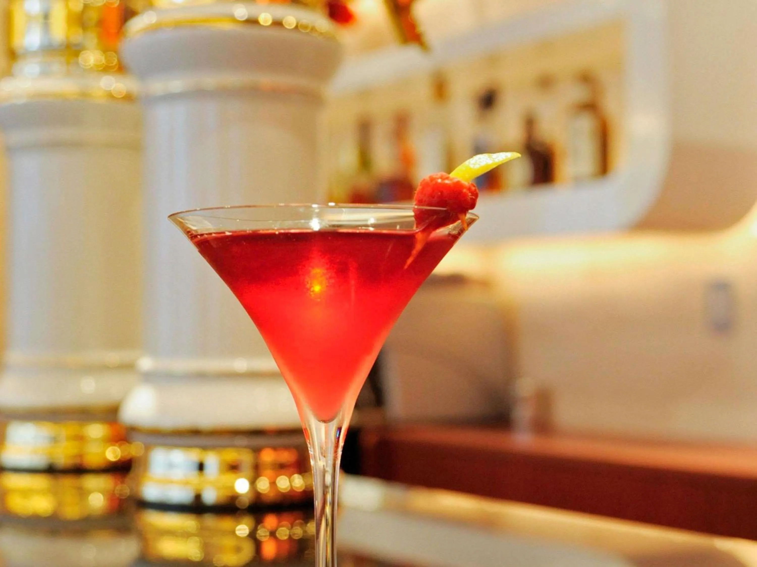 Lounge or bar in Mercure Sapporo