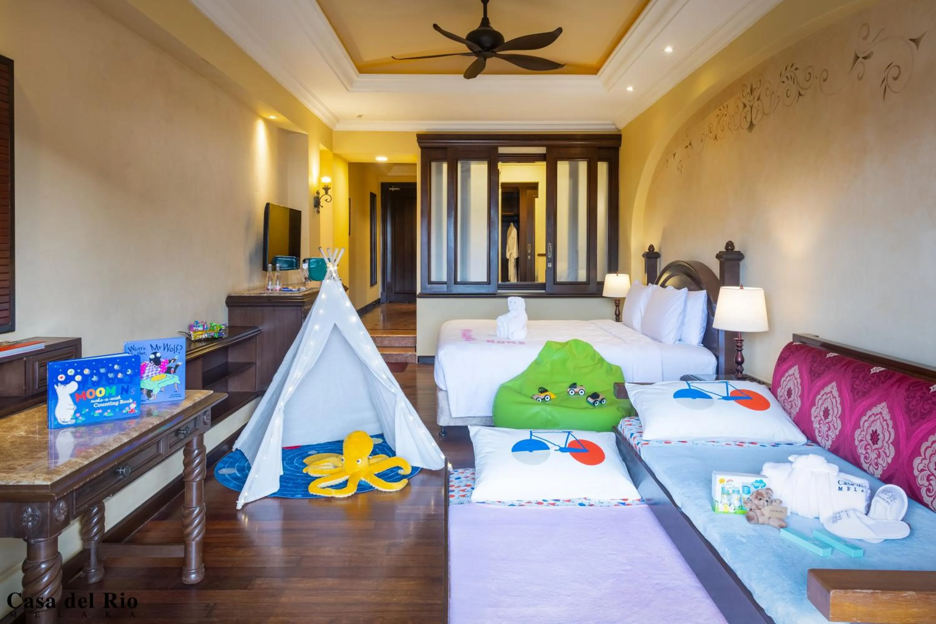 Bed in Casa del Rio Melaka