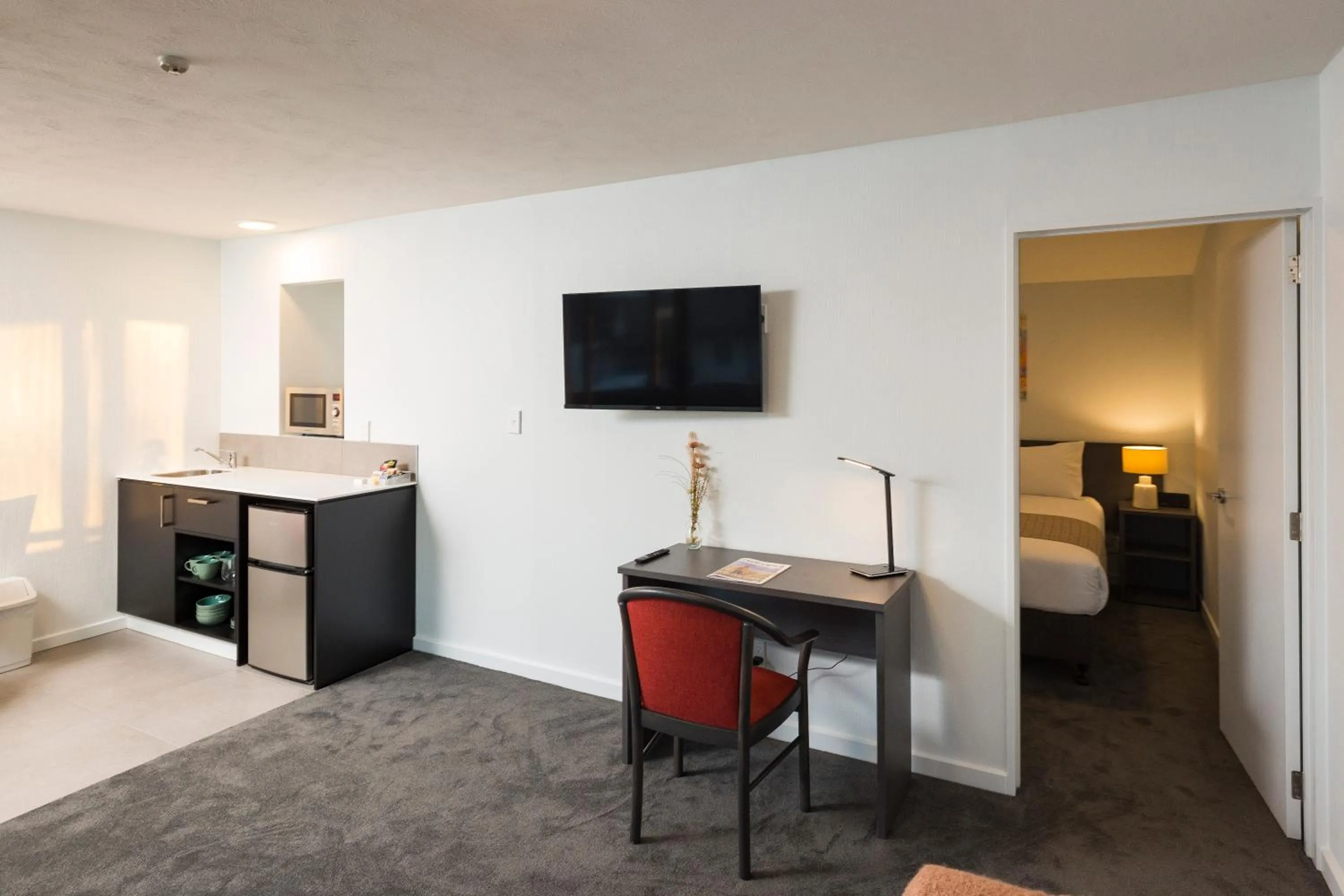 Living room, Bed in Carnmore Hagley Park