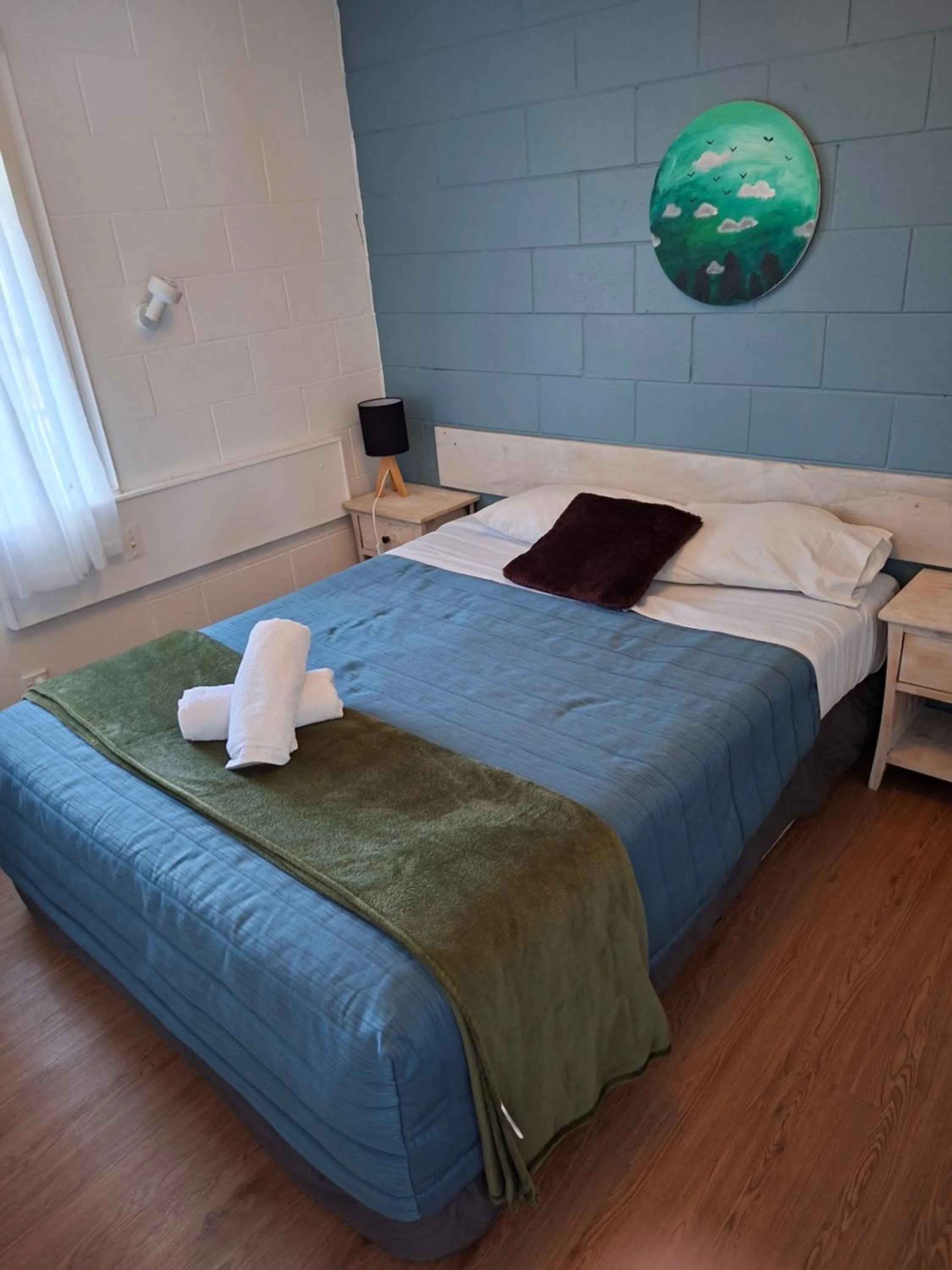 Bed in Aarangi Tui Motel