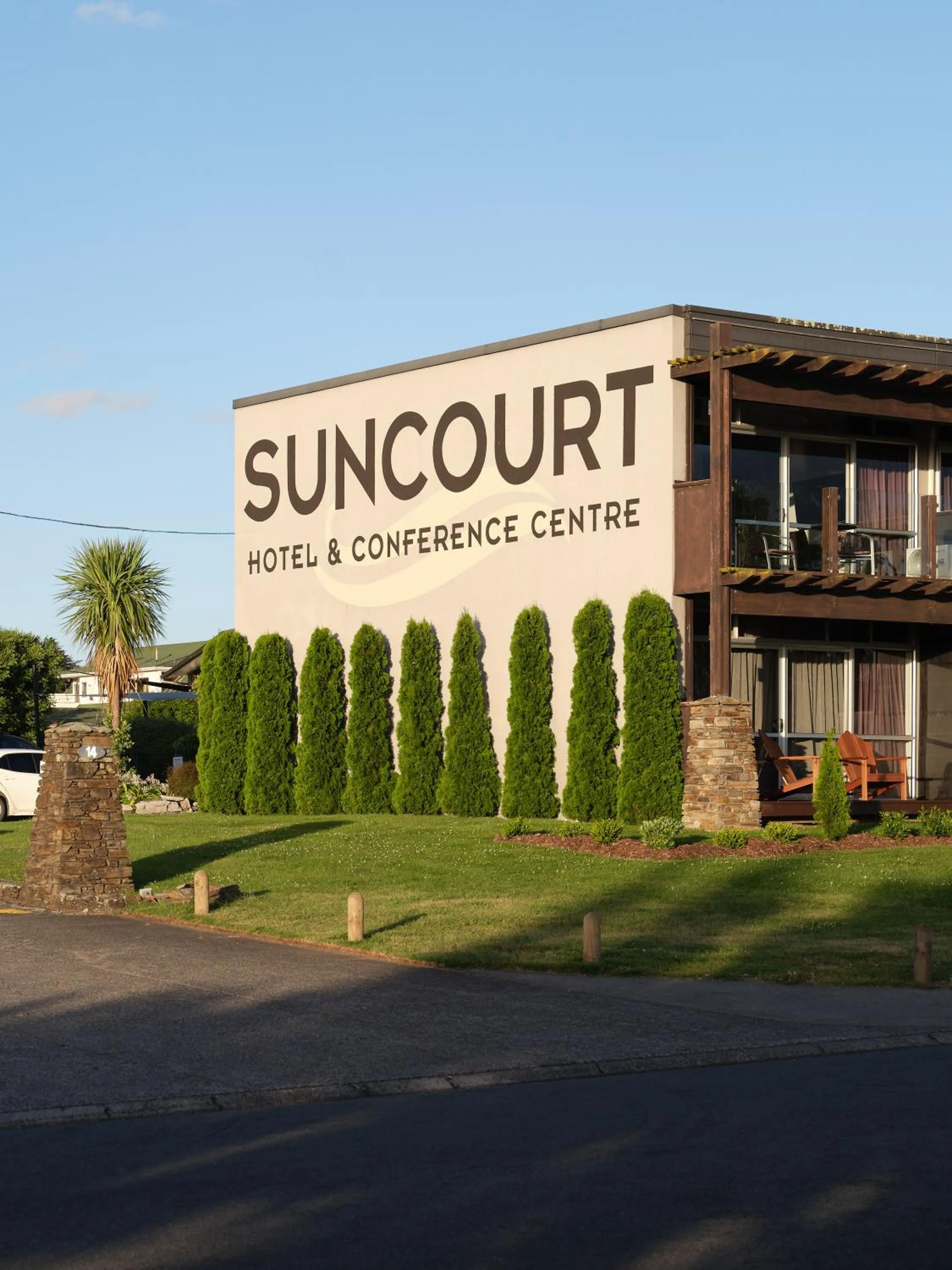 Facade/entrance in Suncourt Hotel & Conference Centre