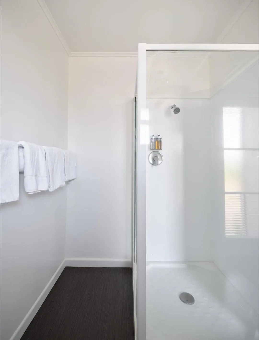 Bathroom in Suncourt Hotel & Conference Centre