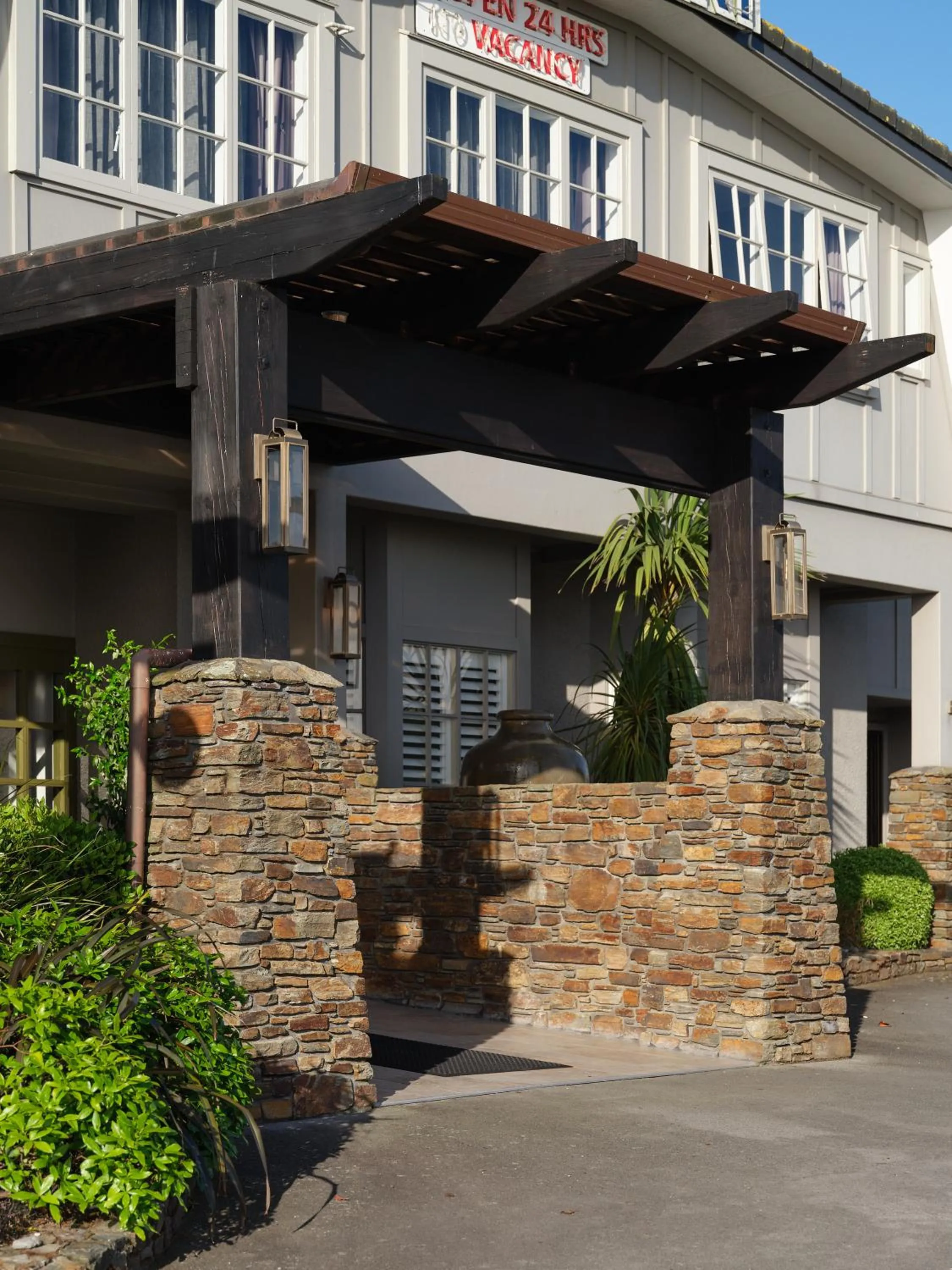 Lobby or reception in Suncourt Hotel & Conference Centre