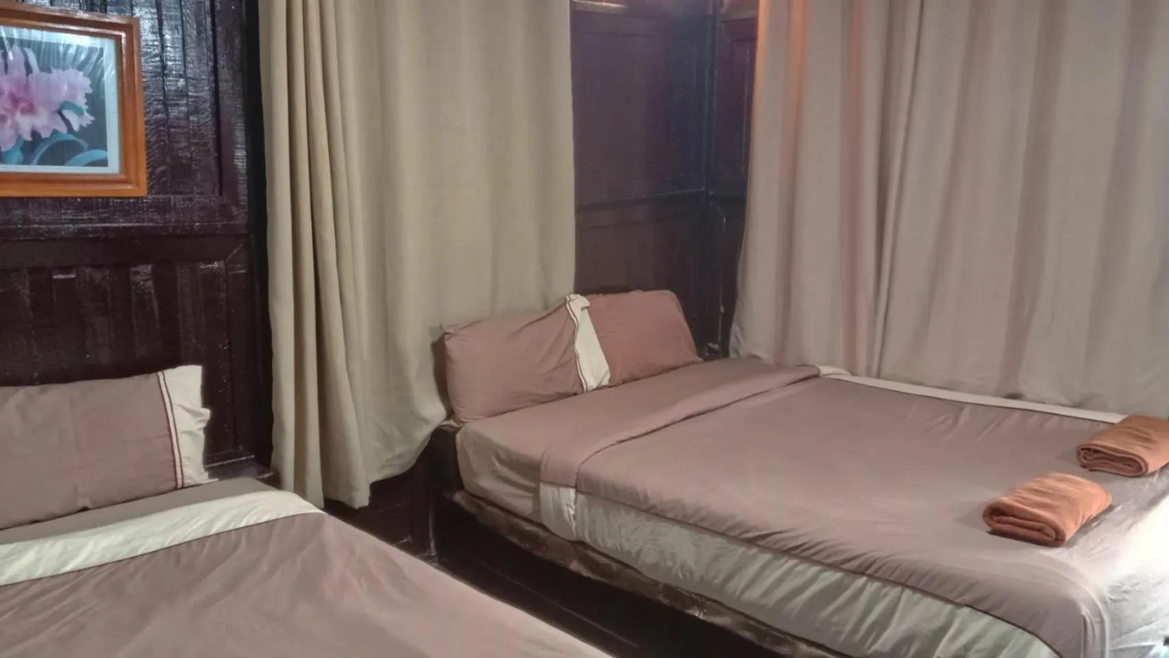 Bedroom, Bed in Phi Phi Green Hill Resort