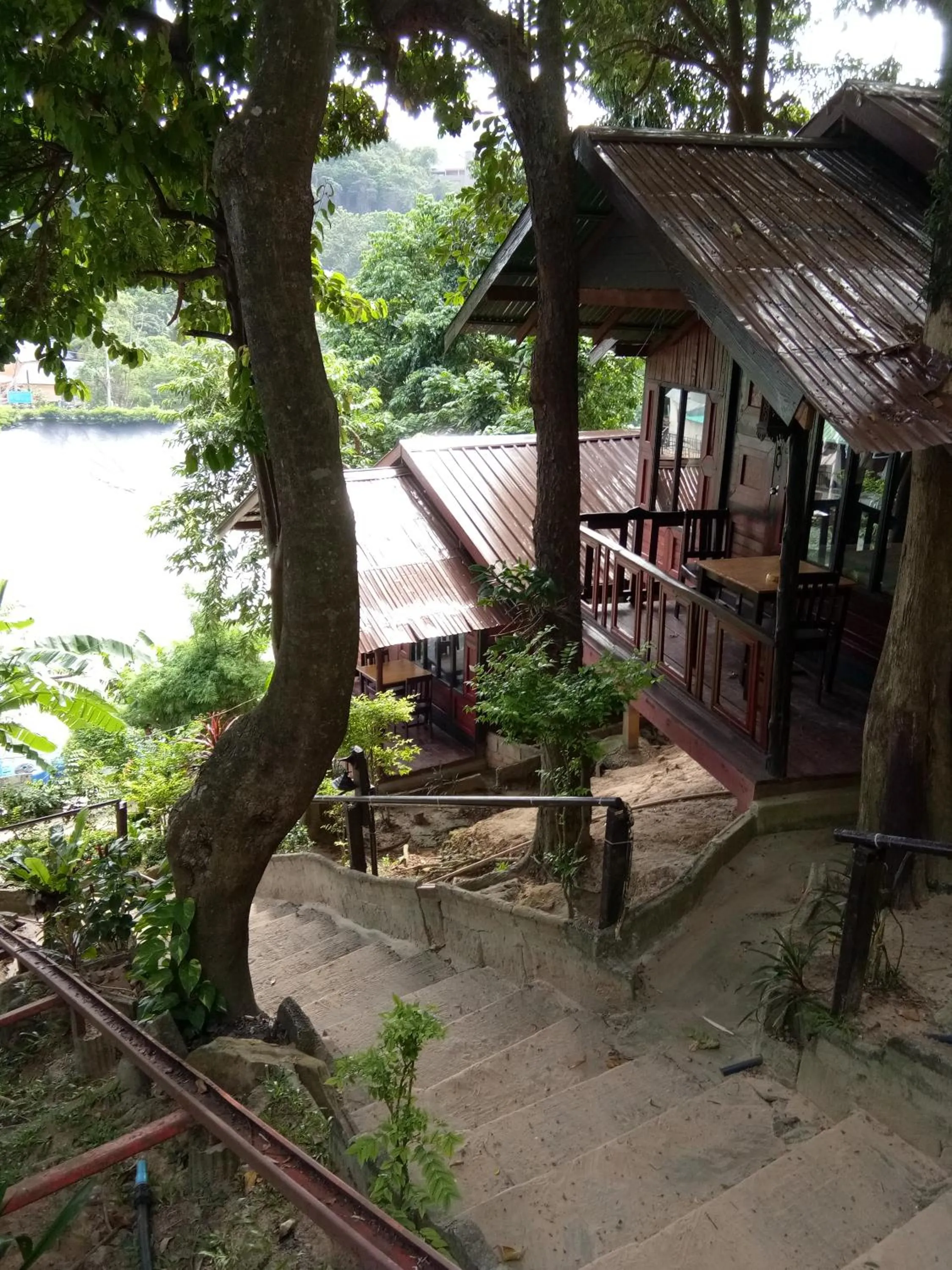 Property building in Phi Phi Green Hill Resort