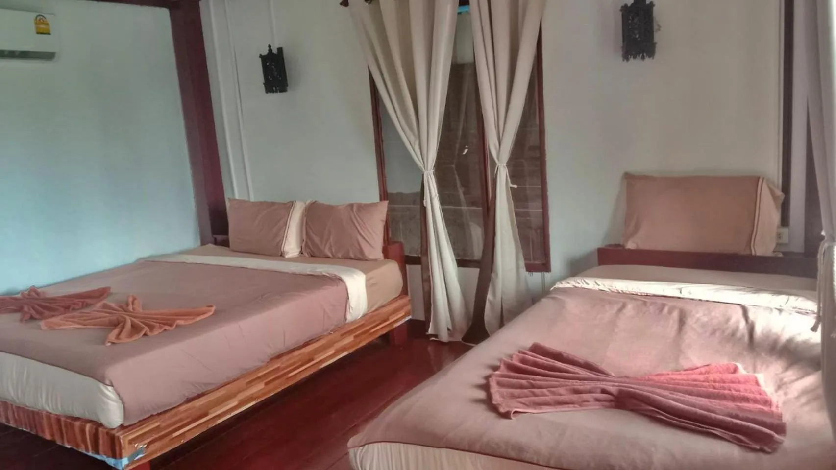 Bedroom, Bed in Phi Phi Green Hill Resort