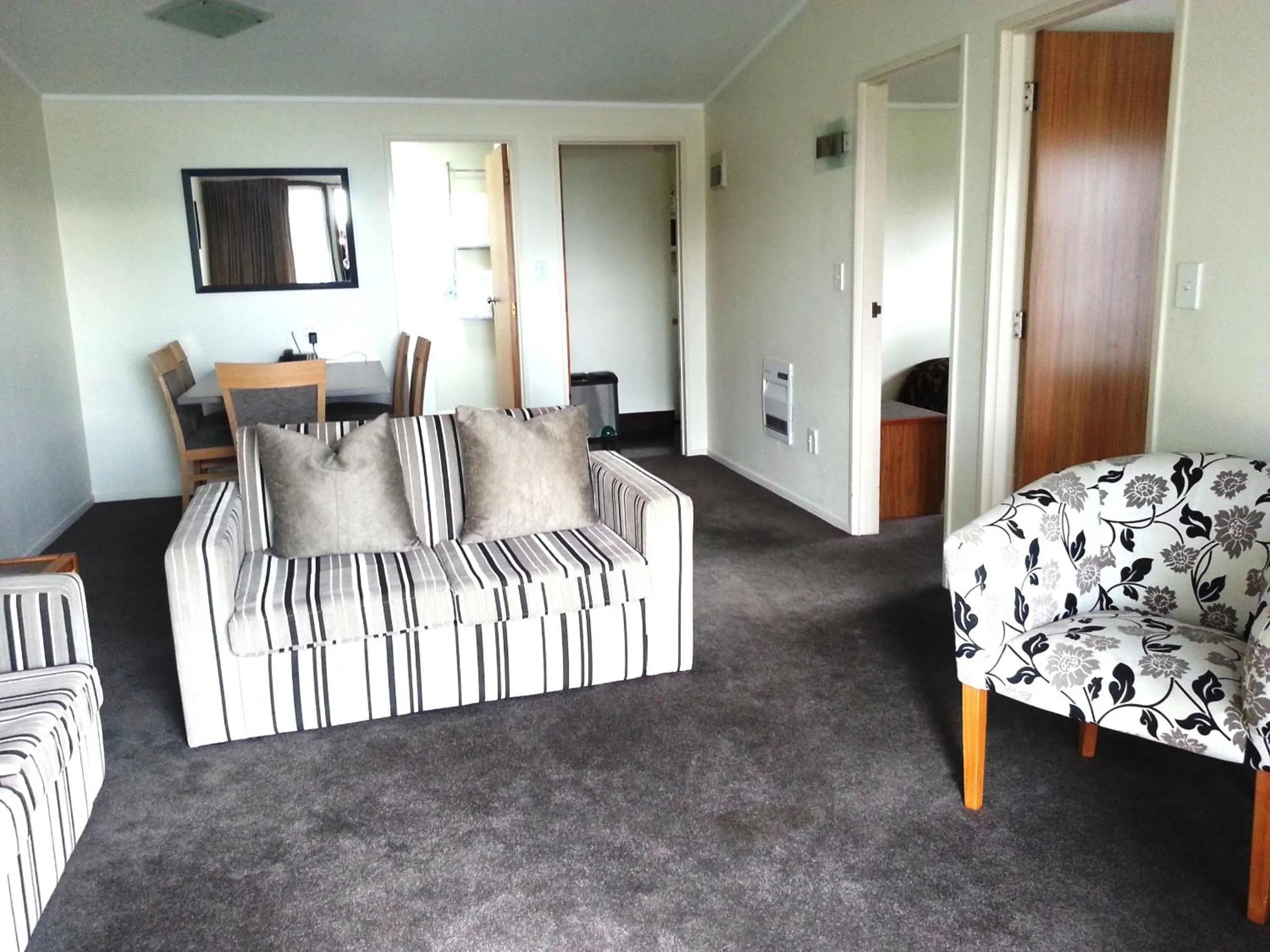 Decorative detail, Bed in Marineland Beachfront Accommodation