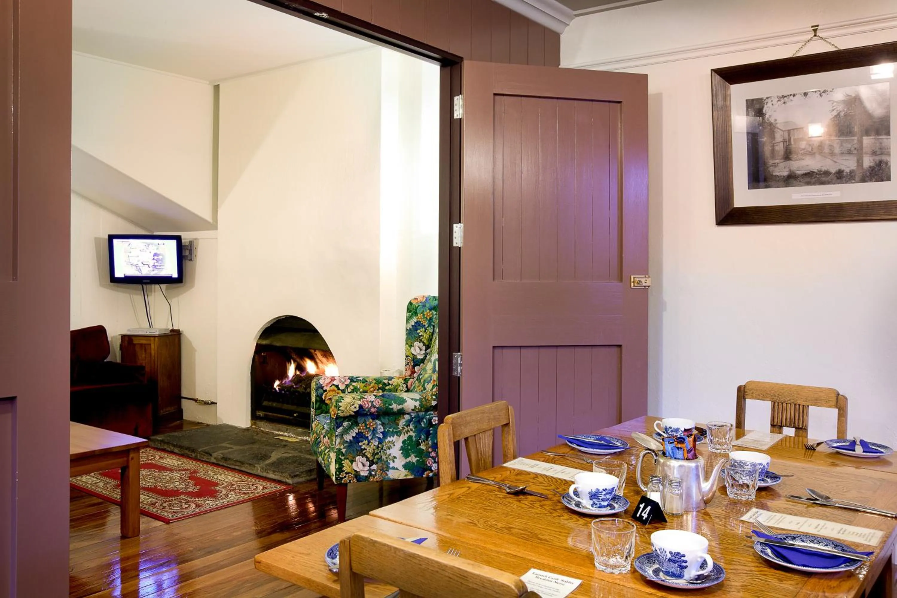 Dining area in Larnach Lodge & Stable Stay